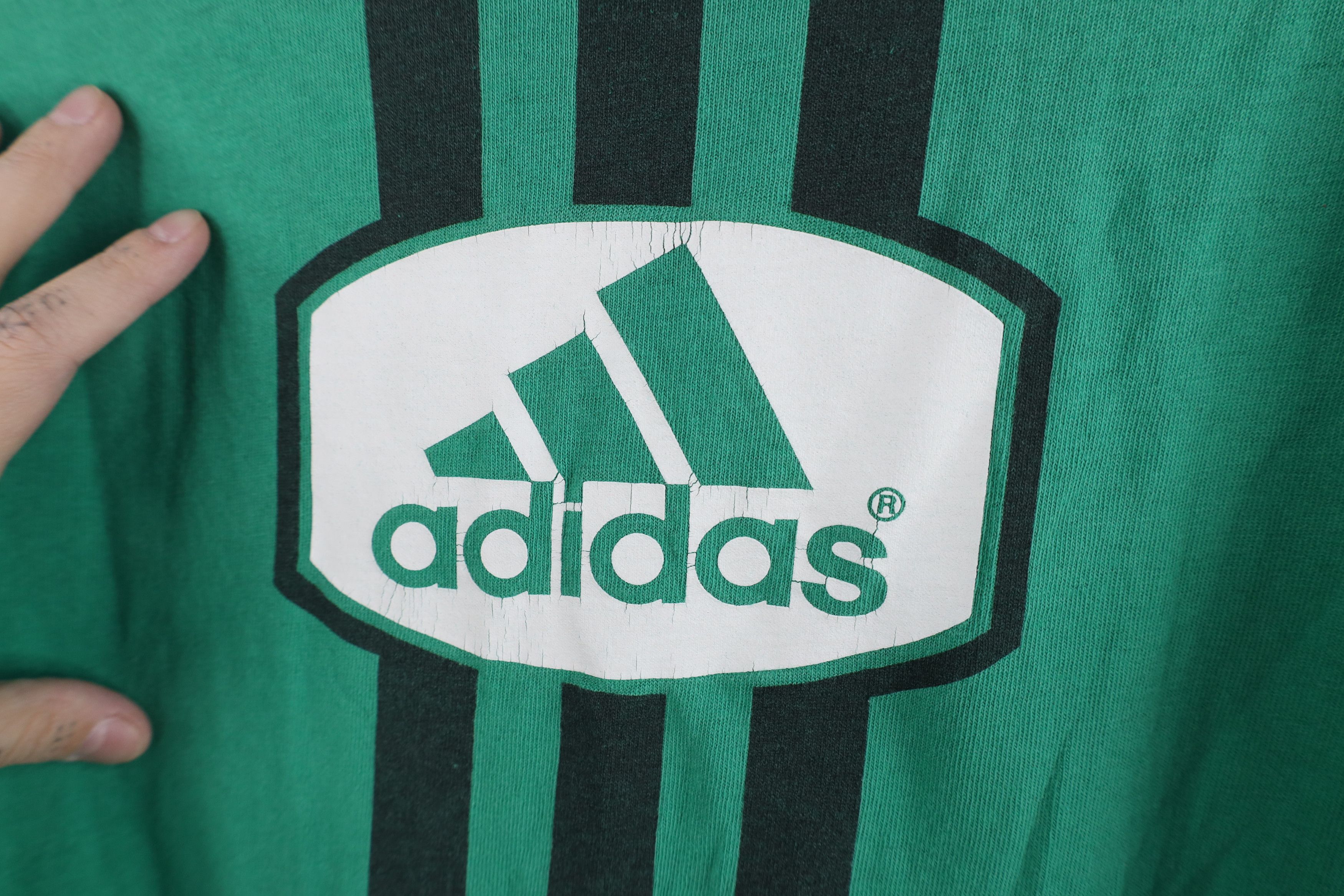 Adidas Vintage 90s Adidas Spell Out Big Logo T-Shirt Green USA Size US L / EU 52-54 / 3 - 11 Thumbnail