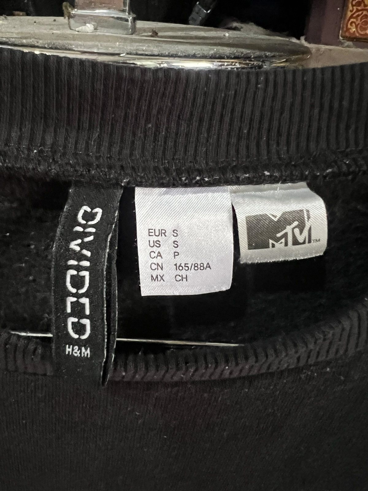 H&M 🔥H&M x MTV Crewneck Sweatshirt Size US S / EU 44-46 / 1 - 9 Thumbnail