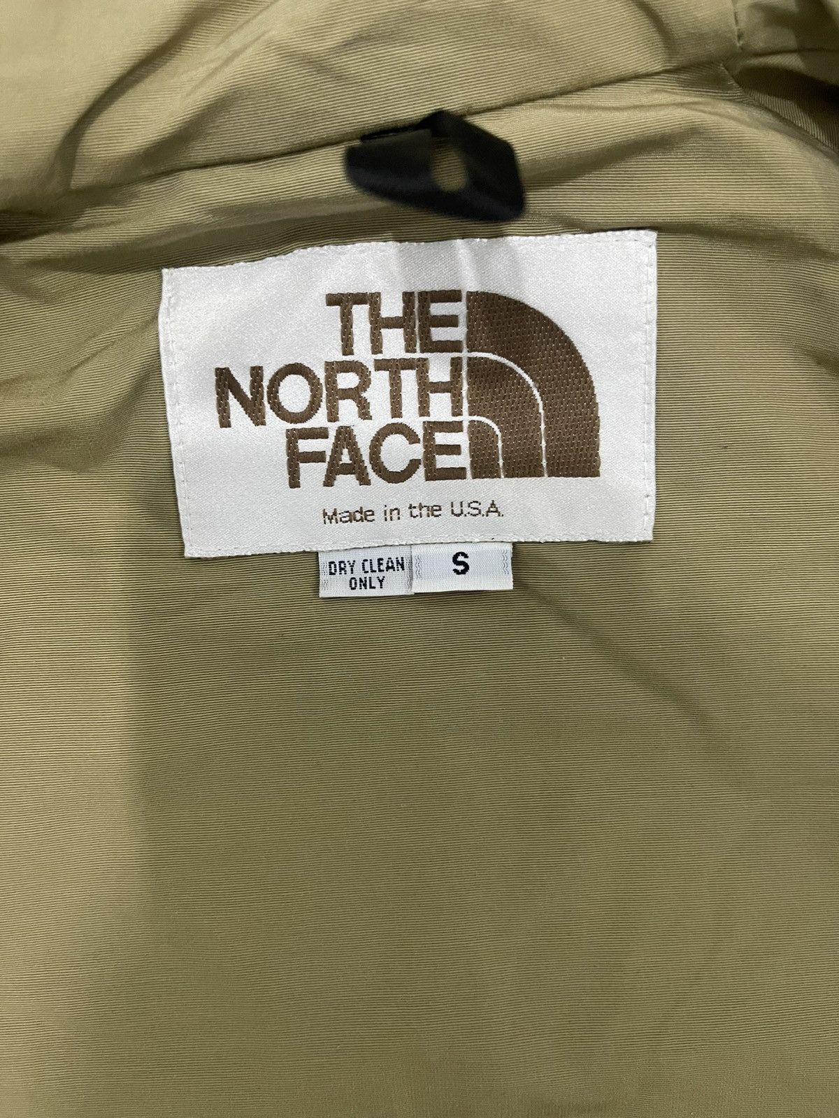 The North Face This is a vintage The North Face down parka in blue with Size US L / EU 52-54 / 3 - 5 Thumbnail