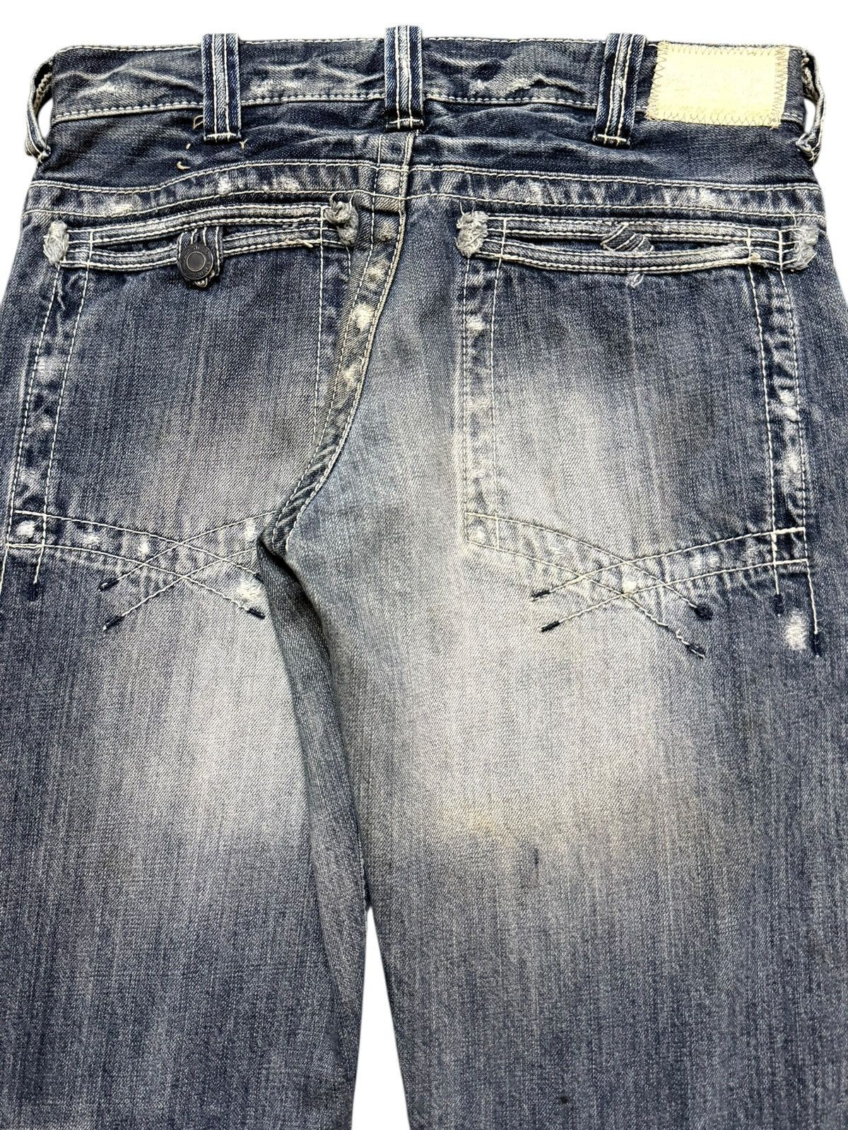 Tornado Mart Vintage Y2K Faded Wash Avant Garde Style Distressed Bootcut Size US 32 / EU 48 - 6 Thumbnail