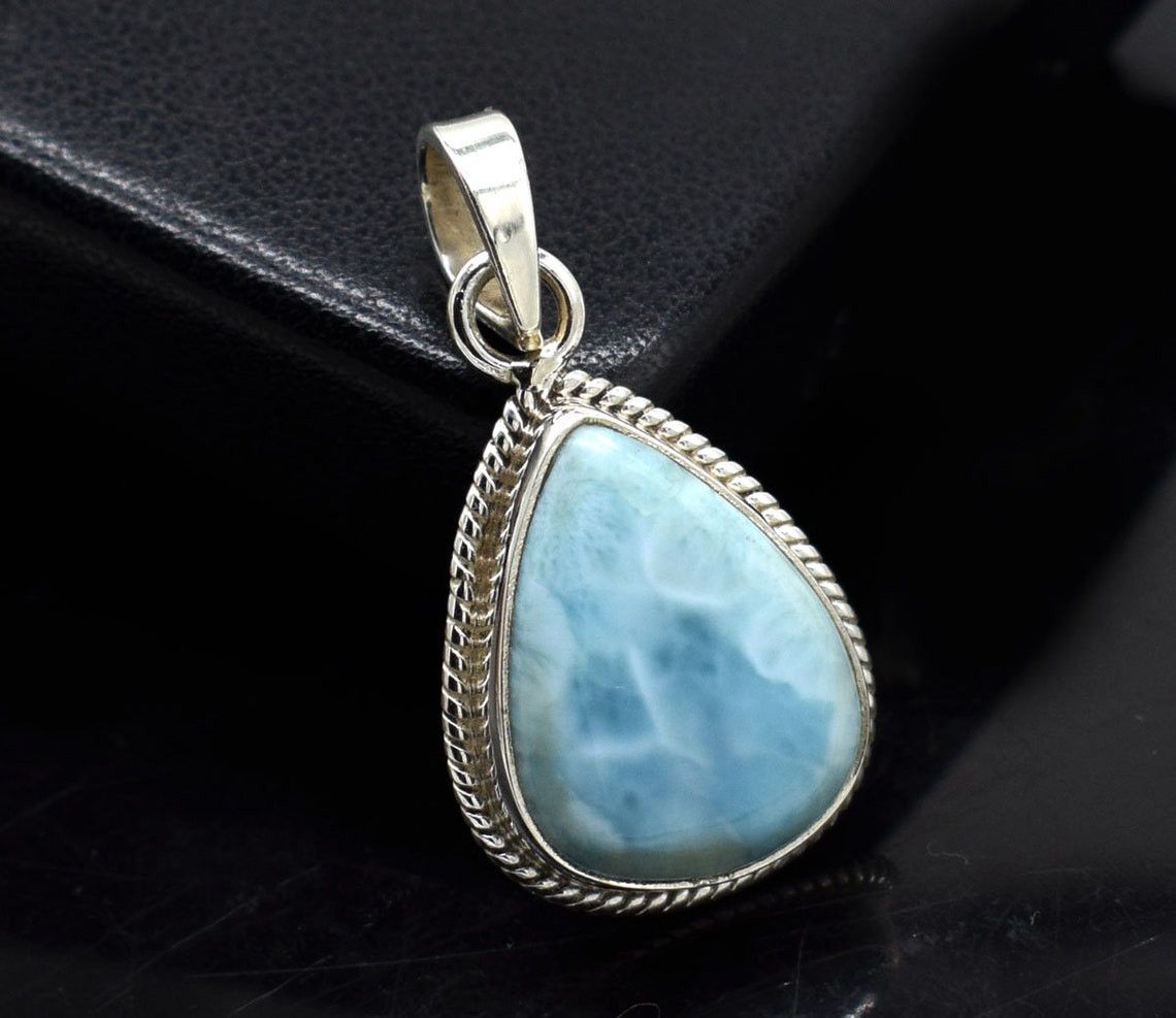 Handmade Wonderful Blue Larimar Gemstone Pendant Size ONE SIZE - 4 Thumbnail