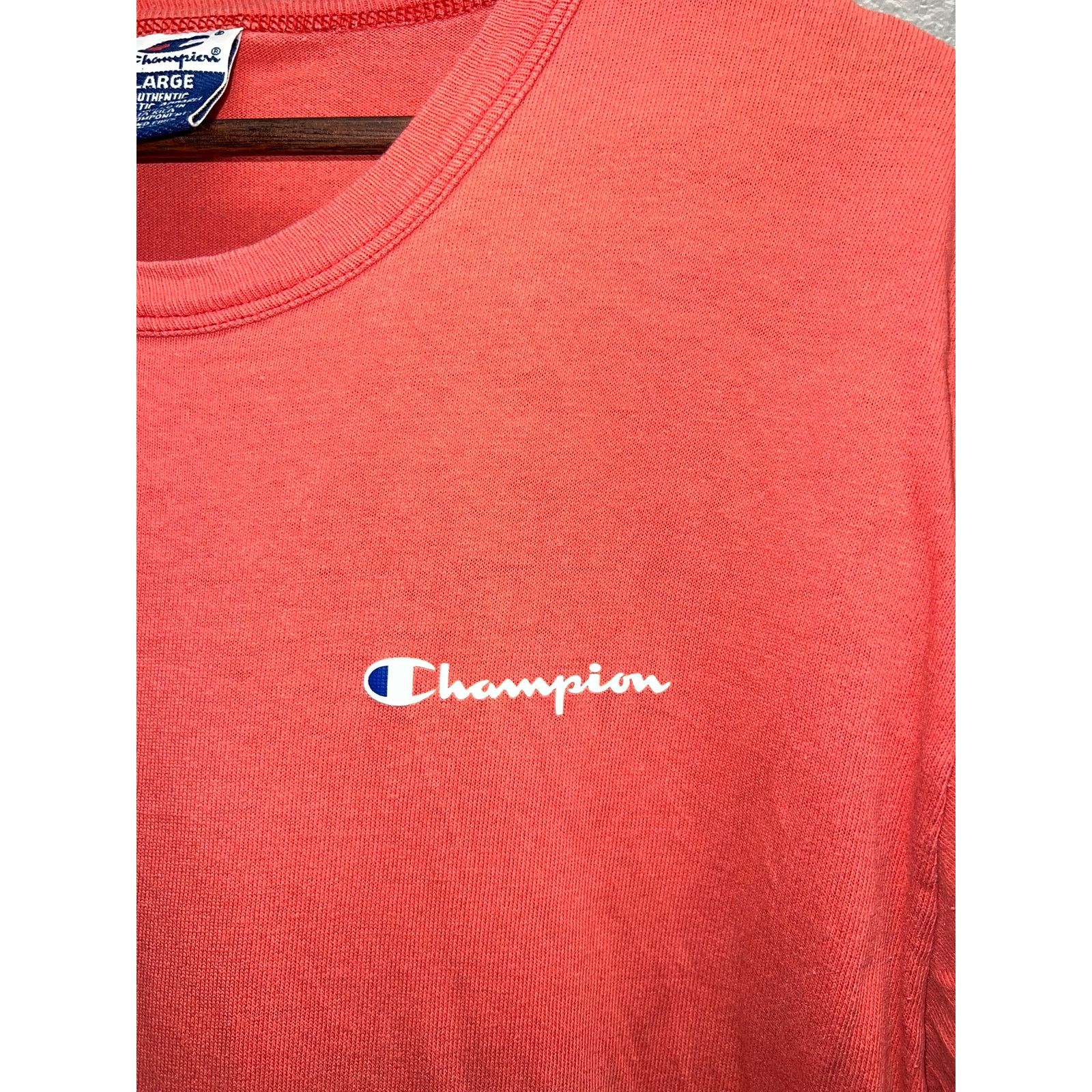 Champion Vintage Champion Essential Shirt Logo peach Pink Tee VTG L Size US L / EU 52-54 / 3 - 3 Thumbnail