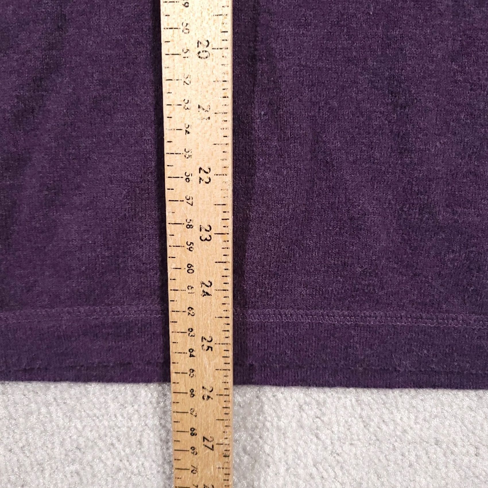 Eddie Bauer Eddie Bauer Sweater Mens Large Purple V-Neck Long Sleeve Knit Pullover Merino Wool Blend Shirt Size US L / EU 52-54 / 3 - 7 Thumbnail