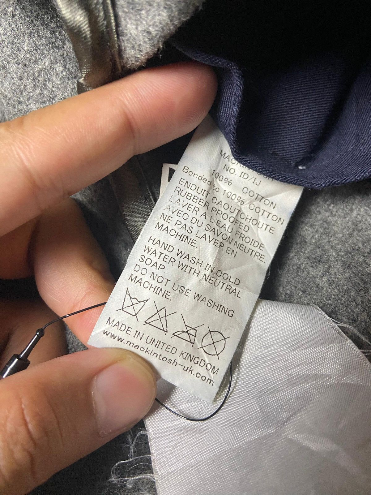 Mackintosh Mackintosh Double Breasted Long Heavy Coat (147) Size US XXS / EU 40 - 10 Thumbnail