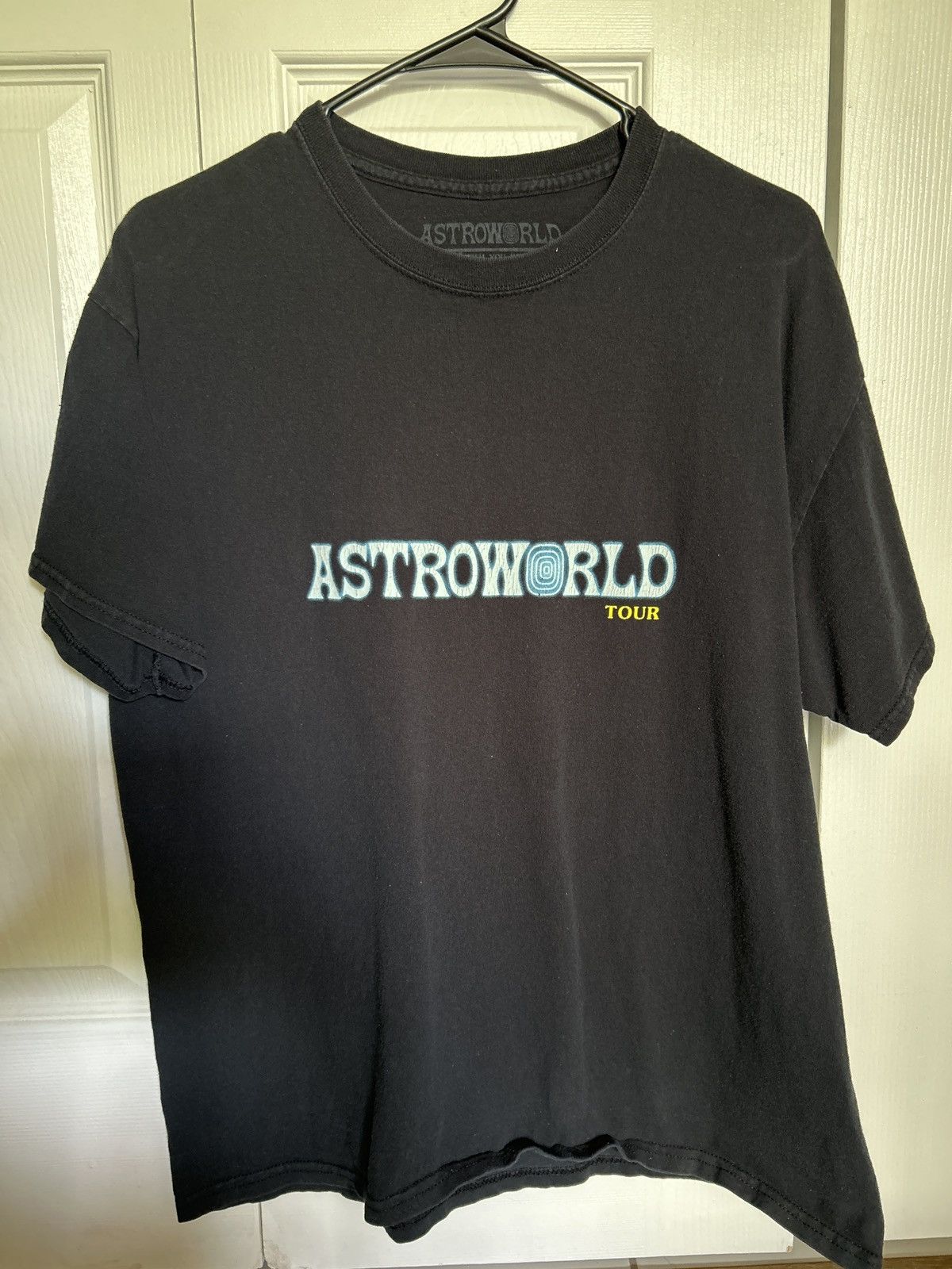 Travis Scott astroworld tour tee Size US M / EU 48-50 / 2 - 1 Thumbnail
