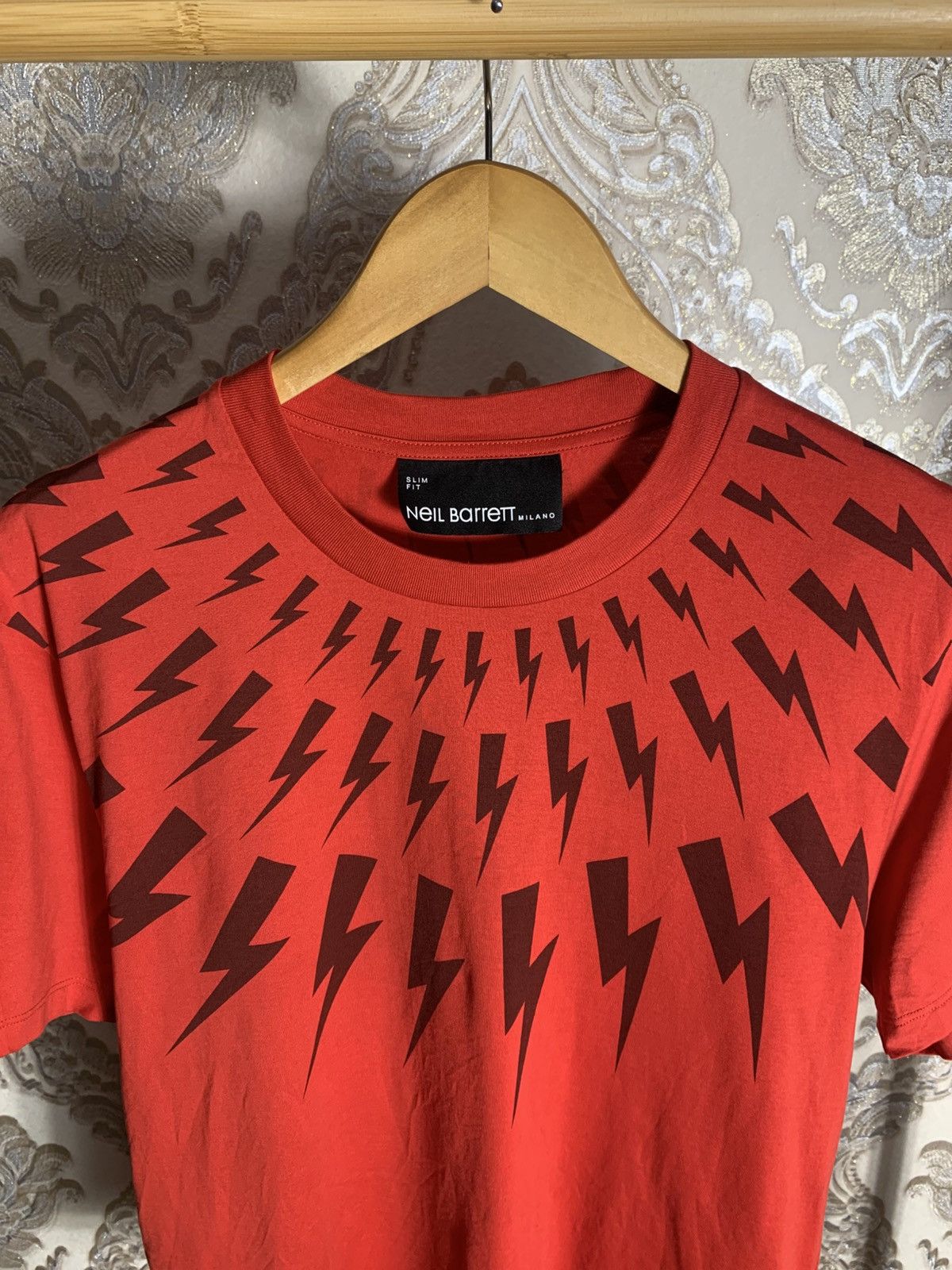 Neil Barrett VINTAGE NEIL BARRETT MILANO ITALIAN DESIGNER T-SHIRT CASUAL Size US L / EU 52-54 / 3 - 2 Thumbnail