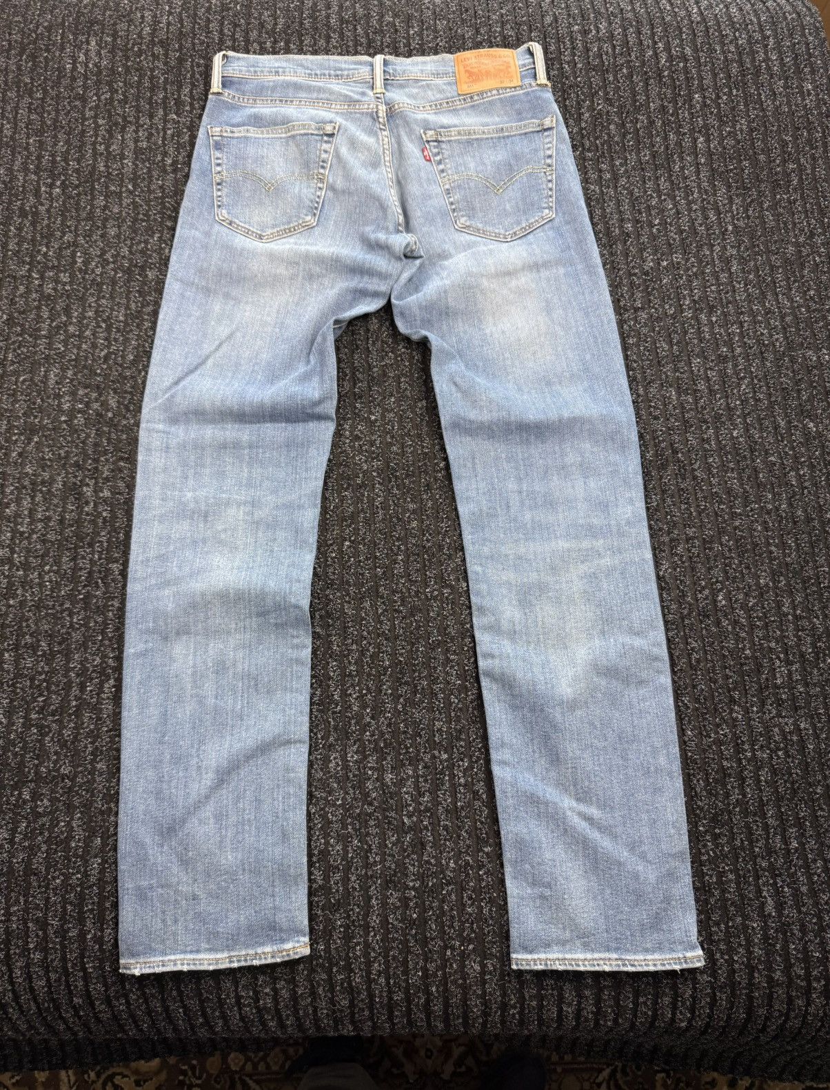 Levi's Vintage Levis 511 Light Wash Slim Denim Pants Jeans w 32 Size US 32 / EU 48 - 2 Thumbnail