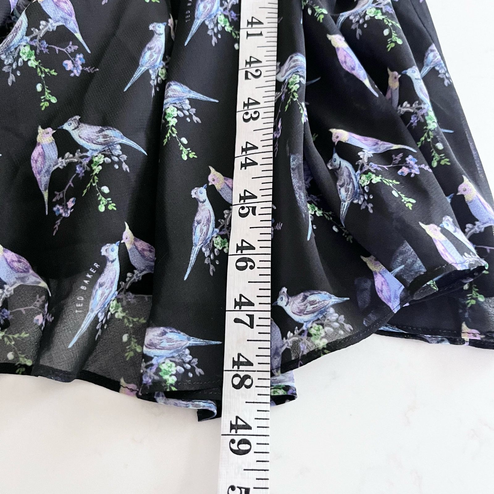 Ted Baker Ted Baker Hilaina Love Birds Black Cold-Shoulder Midi Dress Size M / US 6-8 / IT 42-44 - 12 Thumbnail