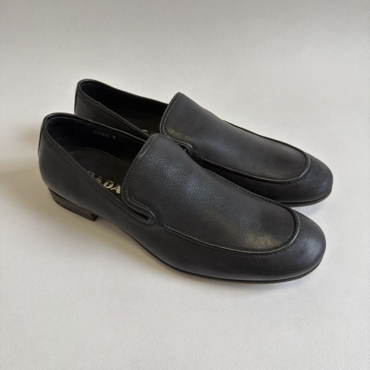 Prada Mid 2000s Black Leather Loafers Size US 9 / EU 42 - 19 Thumbnail