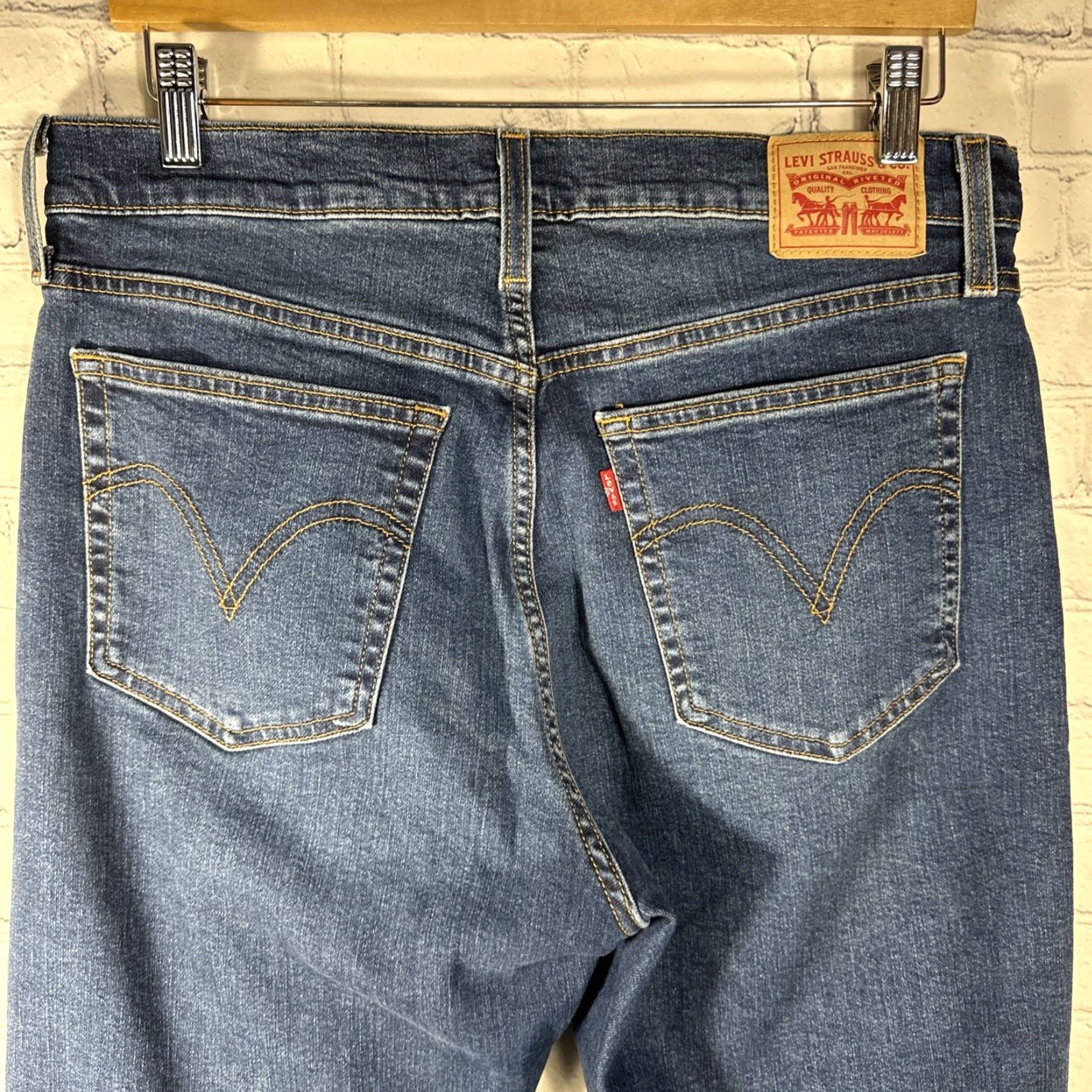Levi's Levi's Jeans Womens 32 Blue Wedgie Straight Button Fly High Rise Medium Wash Jeans Size 24" / US 00 / IT 34 - 6 Thumbnail