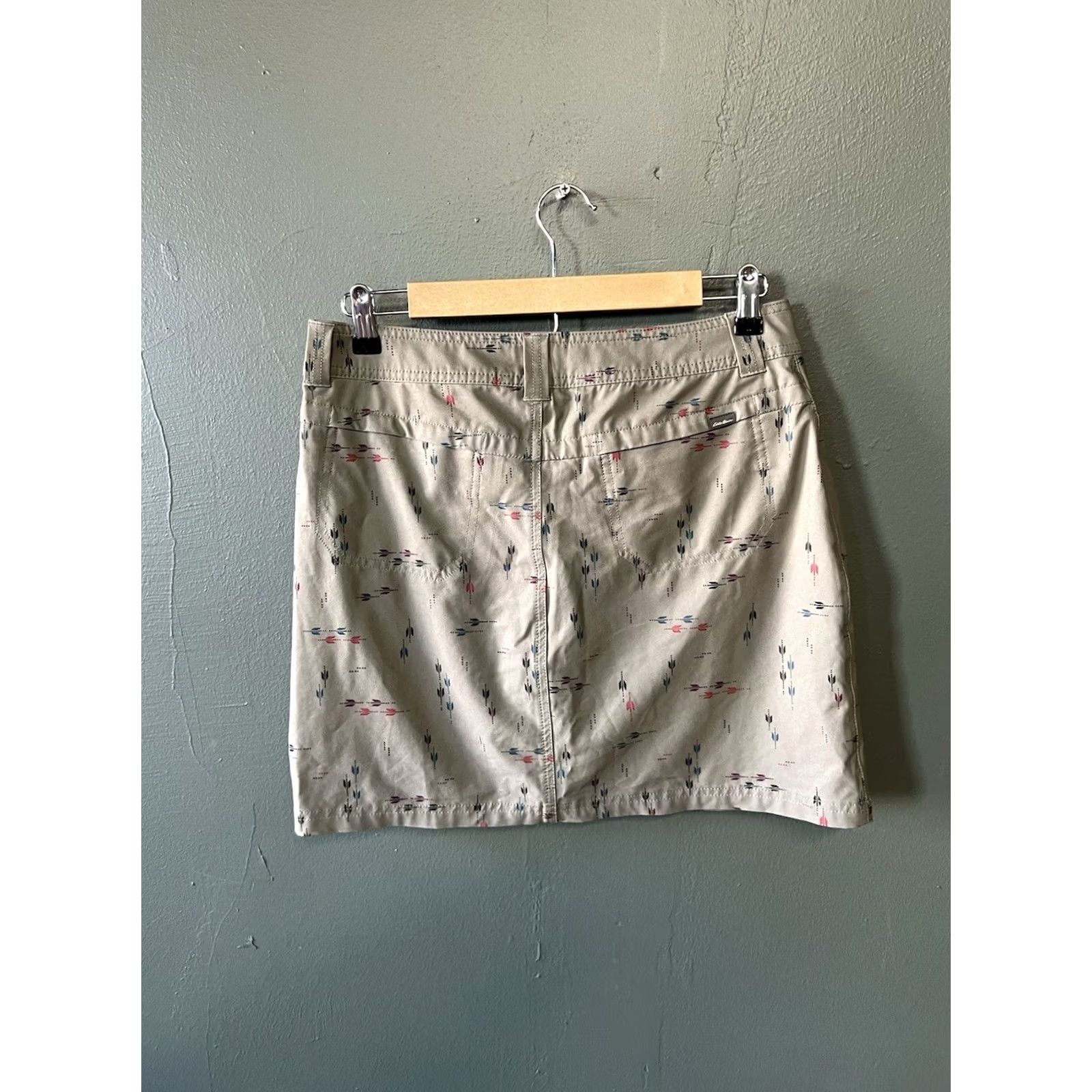 Eddie Bauer Eddie Bauer Womens Green Outdoor Hiking Skirt Size 4 Size 27" / US 4 / IT 40 - 2 Thumbnail