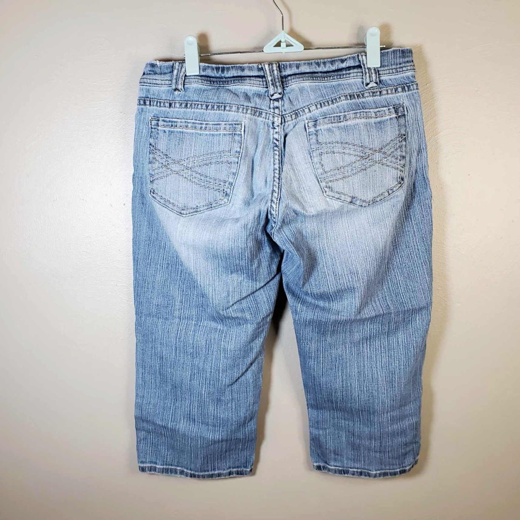 American Eagle Outfitters American Eagle Womens Capri Jeans 7/8 Stretch Color Blue Size 7/8 Jeans Womens Capris Size 28" / US 6 / IT 42 - 4 Thumbnail