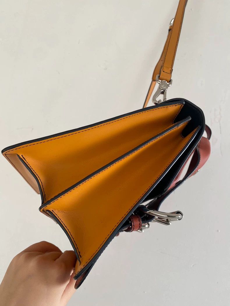 Vivienne Westwood Vivienne Westwood size os Saturn belt buckle handbag Size ONE SIZE - 5 Thumbnail