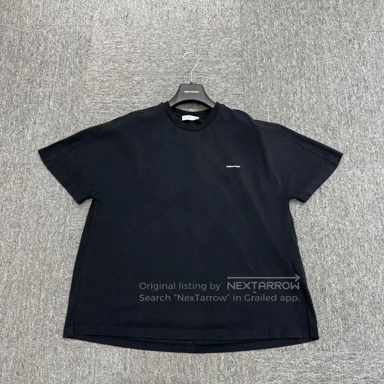 Balenciaga Balenciaga Letter Print Short Sleeve T. Size US S / EU 44-46 / 1 - 1 Thumbnail
