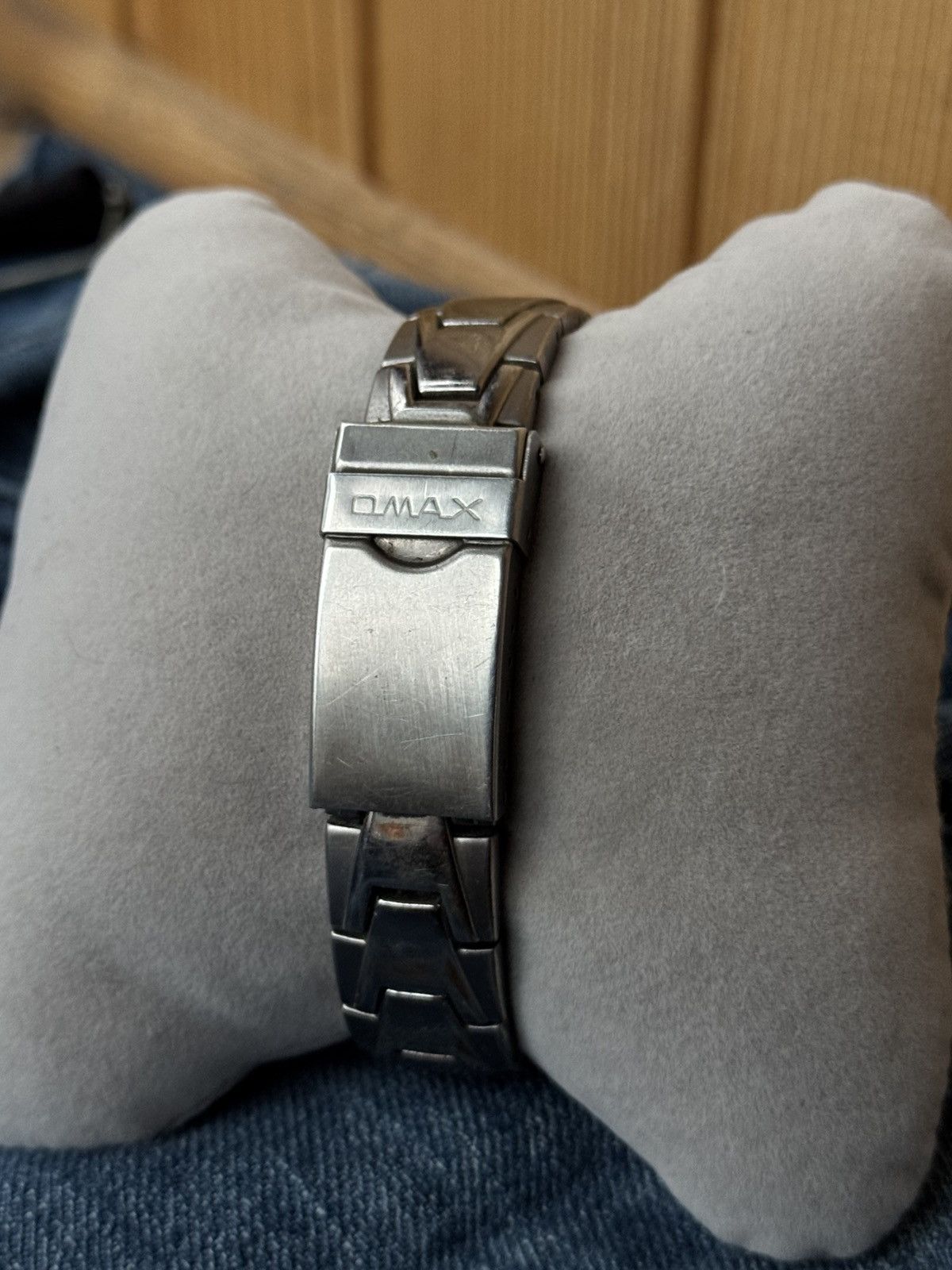 Japanese Brand × Vintage 🦾Omax rare vintage watch unisex Japan Oakley style Quartz Size ONE SIZE - 7 Thumbnail