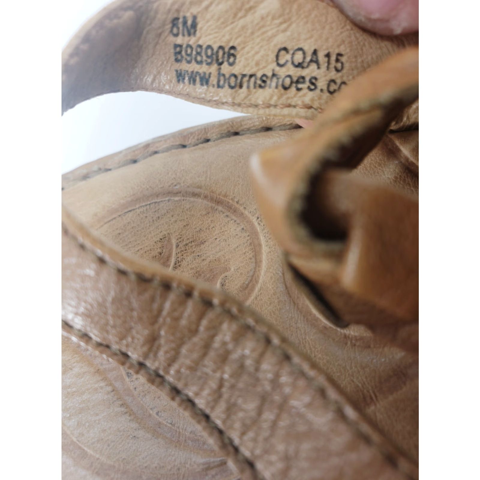 Born Born Sandals Women’s 8M Tan Leather Slide Wedge Latigo Straps Bohemian Logo Casual Sandal Menus? Size US 8 / IT 38 - 8 Thumbnail