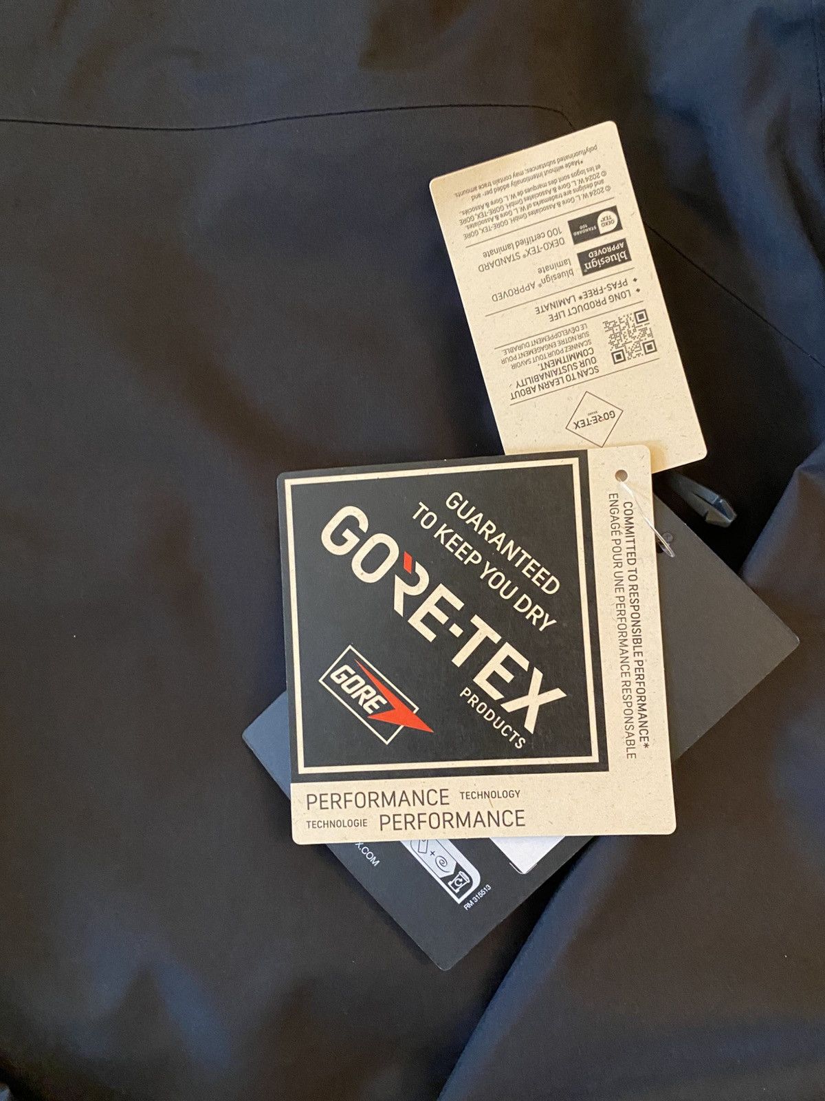 Arc'teryx Arc'teryx Beta Jacket Size US XL / EU 56 / 4 - 4 Thumbnail