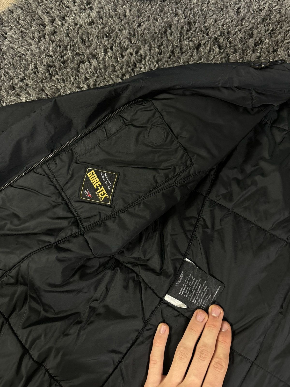 Prada × Vintage Prada Nylon Waterproof Windbreaker Jacket Coat 00s Size M / US 6-8 / IT 42-44 - 12 Thumbnail
