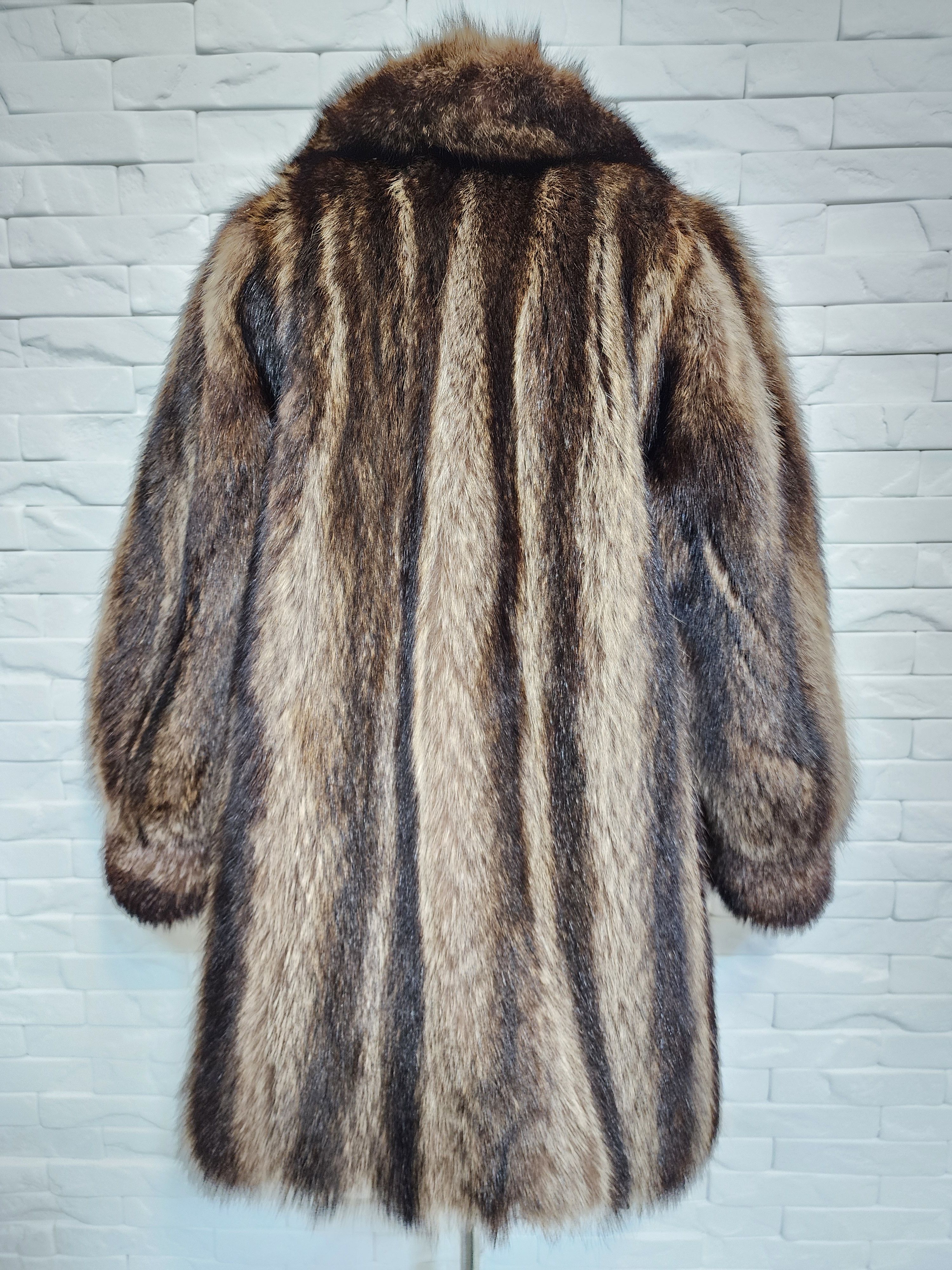 Furla Raccoon Fur Coat - Warm Gray Genuine Fur Size XL / US 12-14 / IT 48-50 - 7 Thumbnail