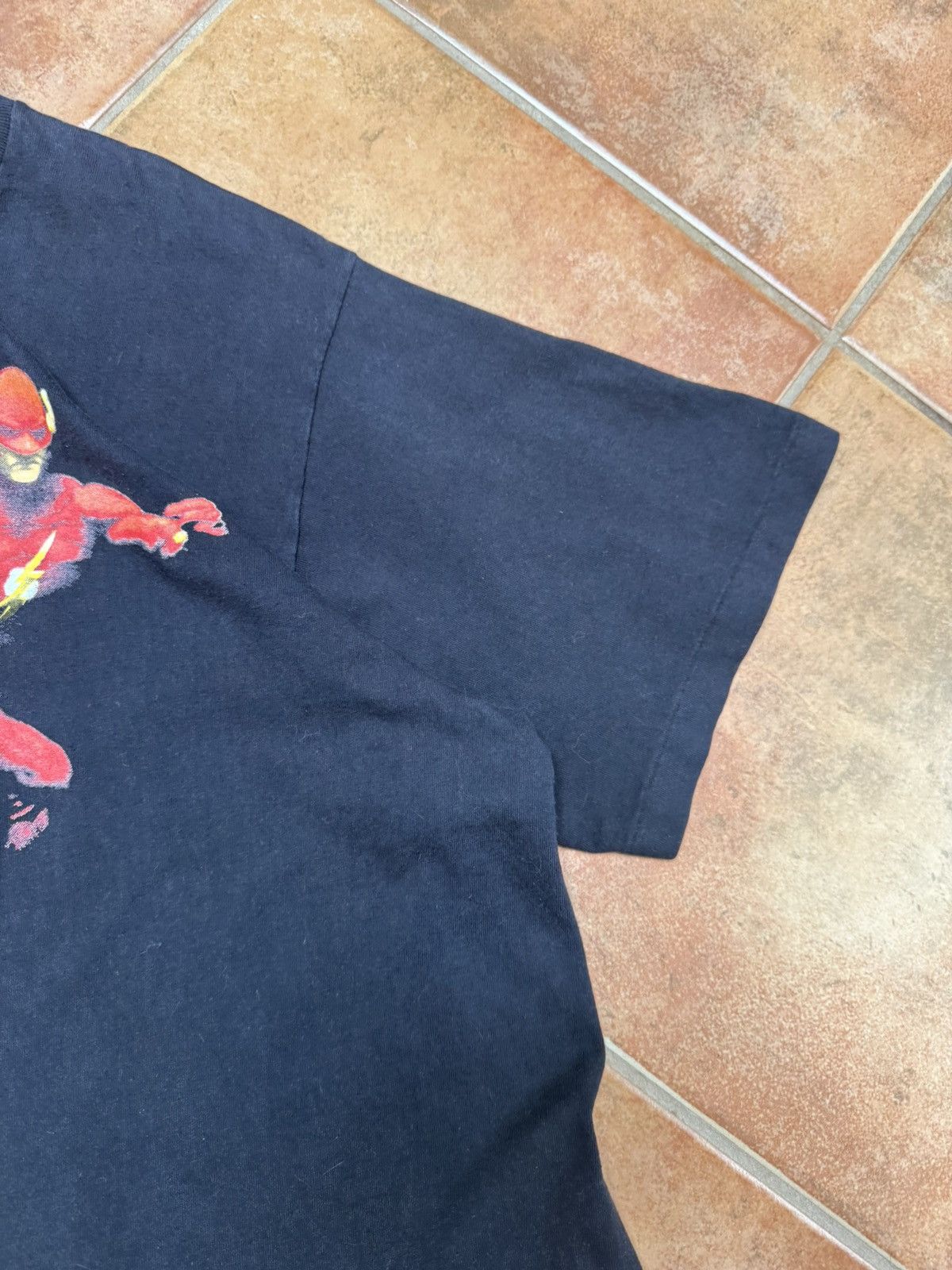 DC Comics Vintage The Flash Comic tee Size US XL / EU 56 / 4 - 4 Thumbnail