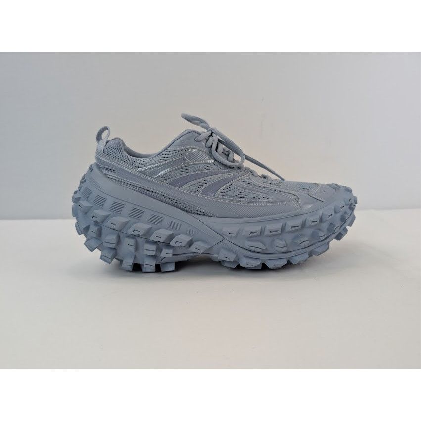 Balenciaga o1rshd1 Bouncer / Defender Low Top Sneaker in Faded Blue Size US 12 / EU 45 - 4 Thumbnail