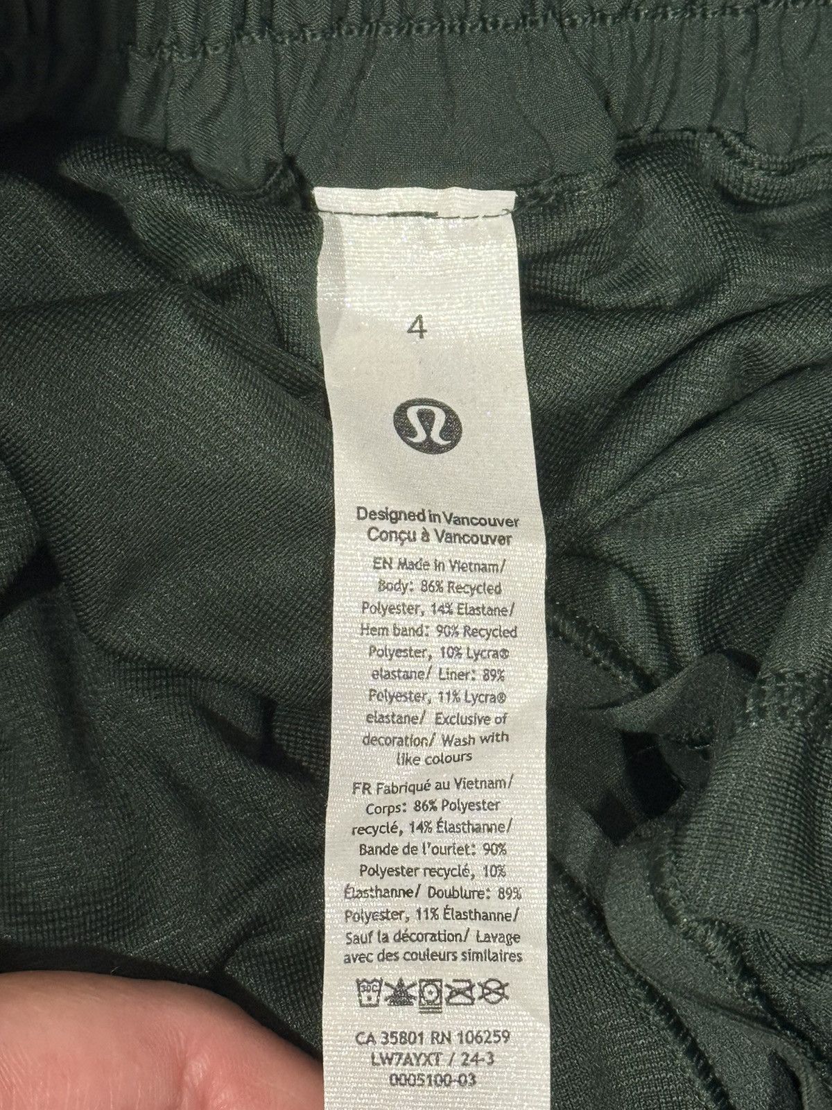 Lululemon Lululemon Hotty Hot HR Short 4” Lined Green Size 27" / US 4 / IT 40 - 6 Thumbnail