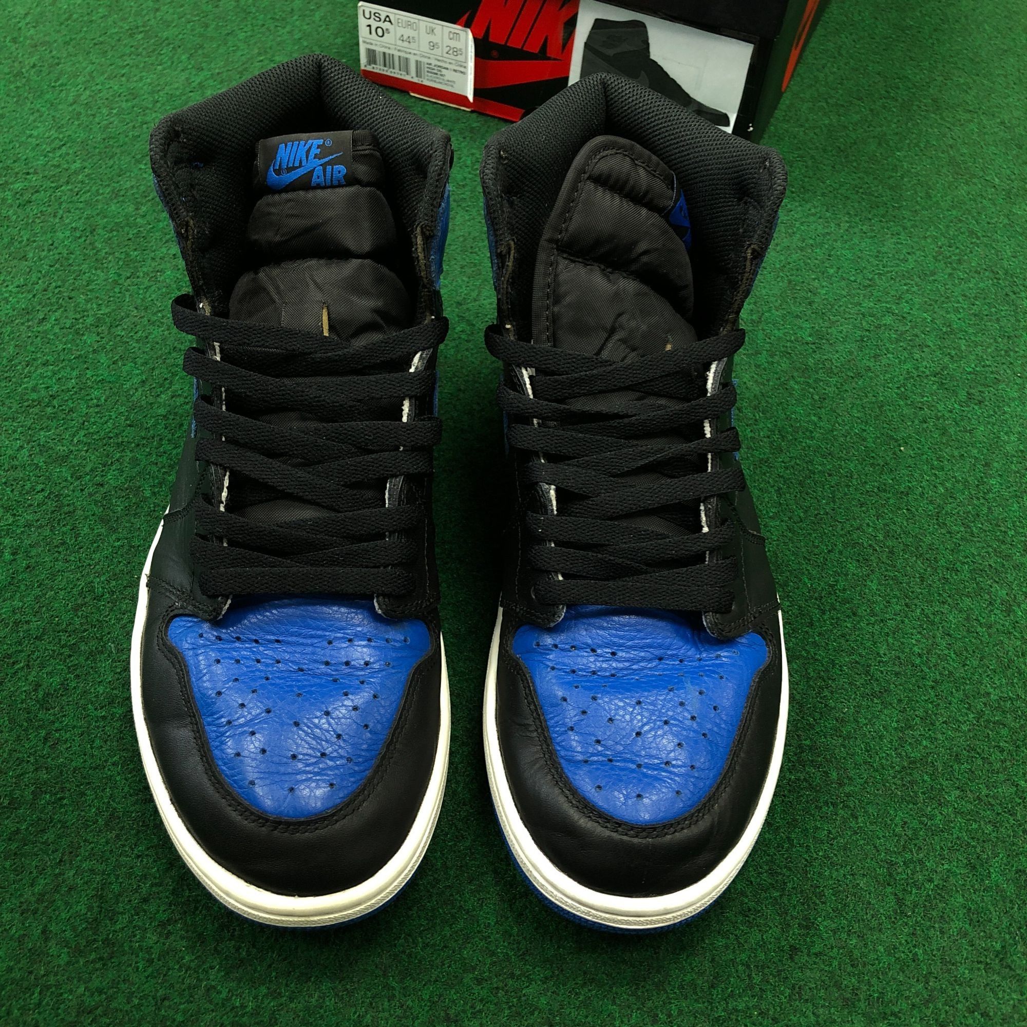 Jordan Brand Pre-Owned Air Jordan 1 Retro High OG ‘Royal’ 2017 - Size 10. Size US 10.5 / EU 43-44 - 3 Thumbnail