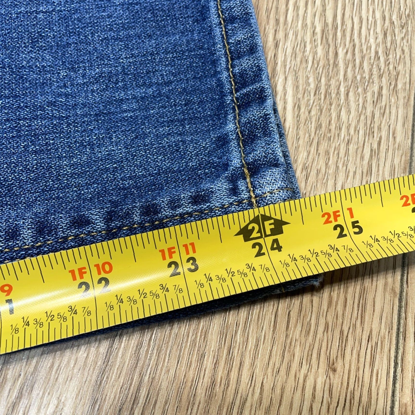 Vintage NEW YORK & COMPANY Distressed Denim Boyfriend Jeans Women Size 0 Low Rise Straight Leg Blue Size 25" / US 0 / IT 36 - 7 Thumbnail