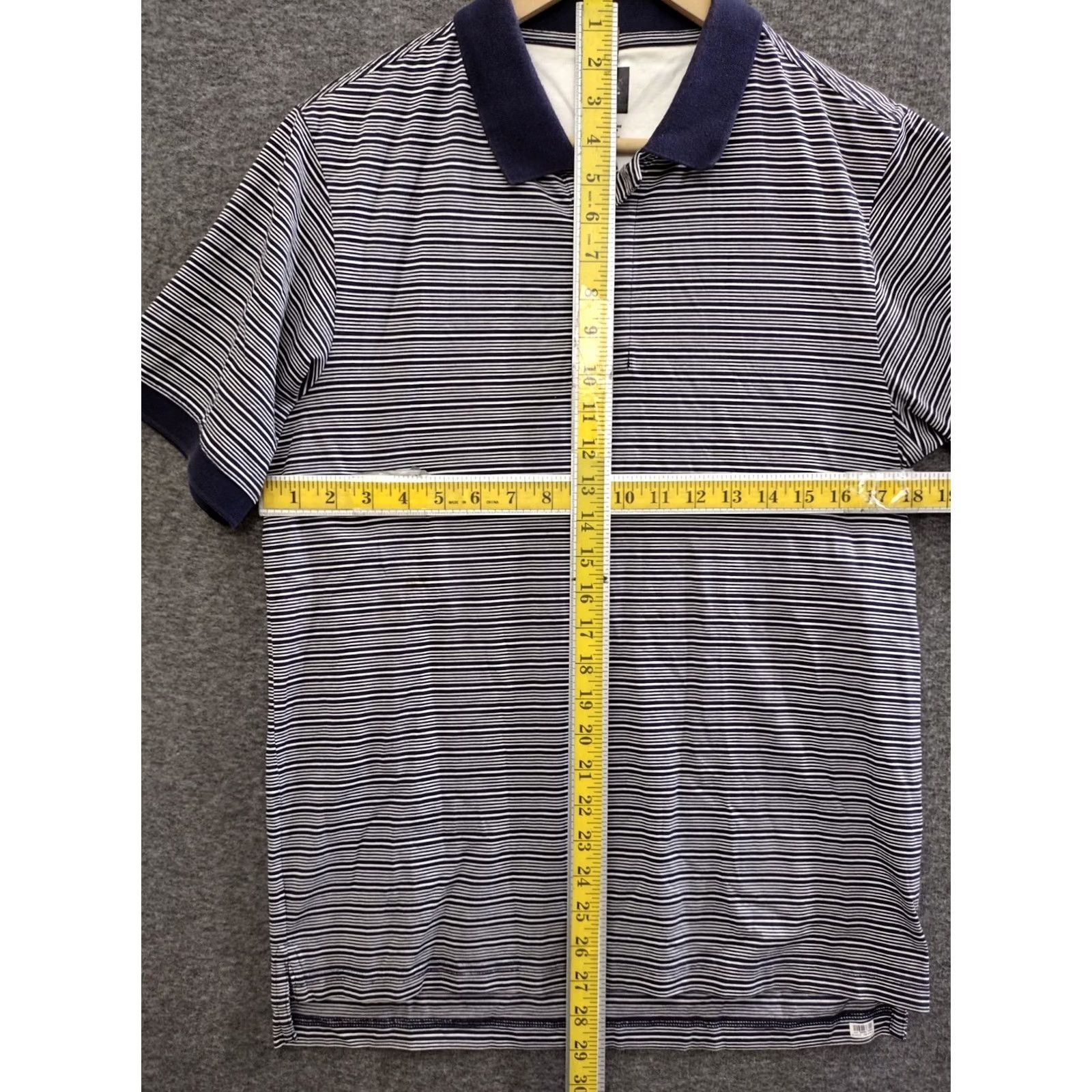 Saks Fifth Avenue Saks Fifth Avenue Polo Shirt Men Cotton Blue/Gray/White Striped Black Label Shirt Regular Size S Color Blue/Gray/White Pattern Striped 90s Theme Mens Size US S / EU 44-46 / 1 - 4 Thumbnail