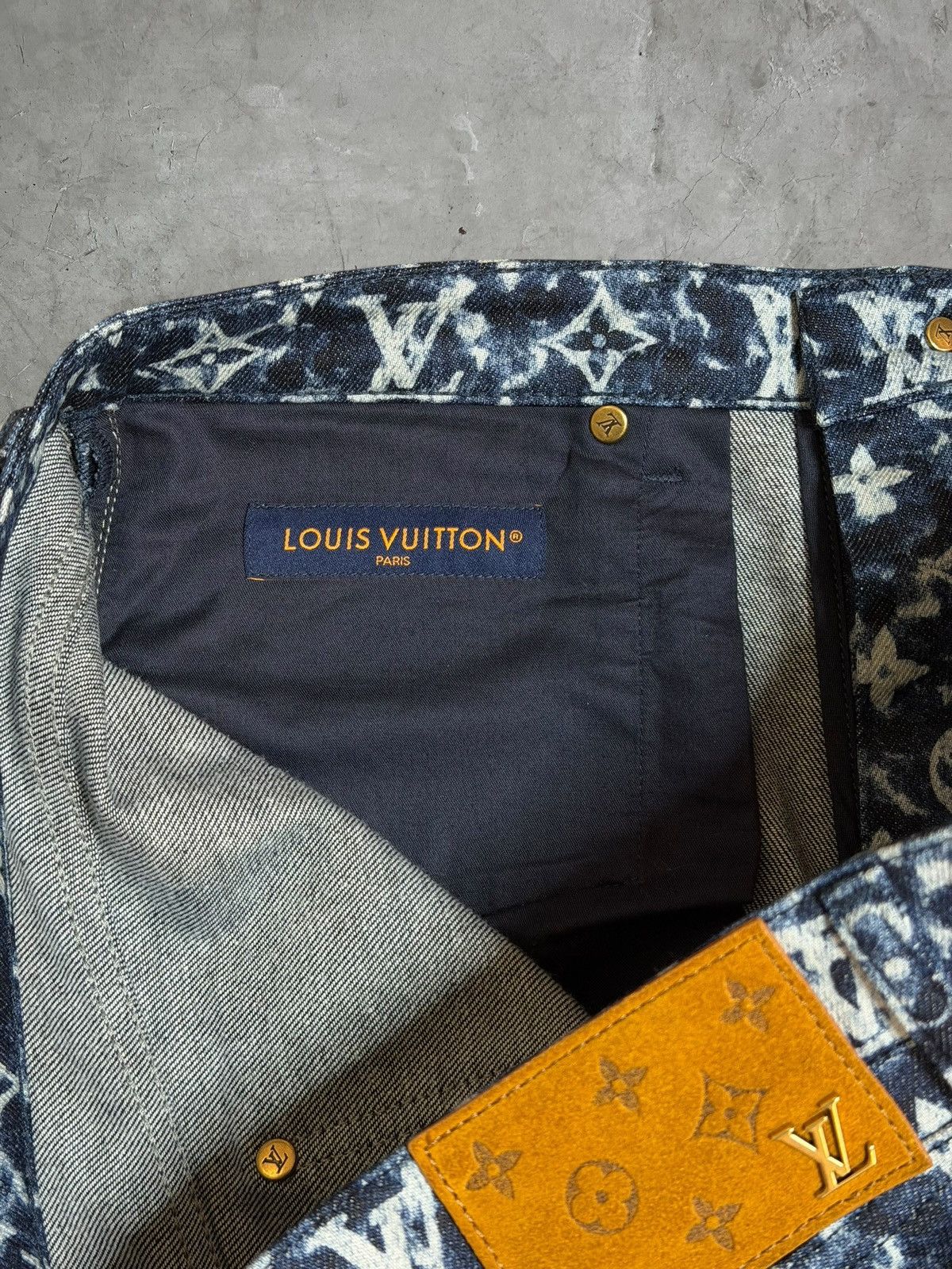 Louis Vuitton Louis Vuitton Monogram Denims Size US 31 - 9 Thumbnail