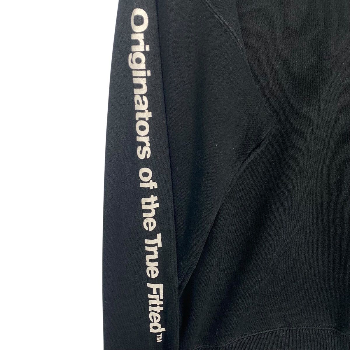 Vintage Vintage New Era Sweatshirt Crewneck Black Pullover Size L Size US L / EU 52-54 / 3 - 5 Thumbnail