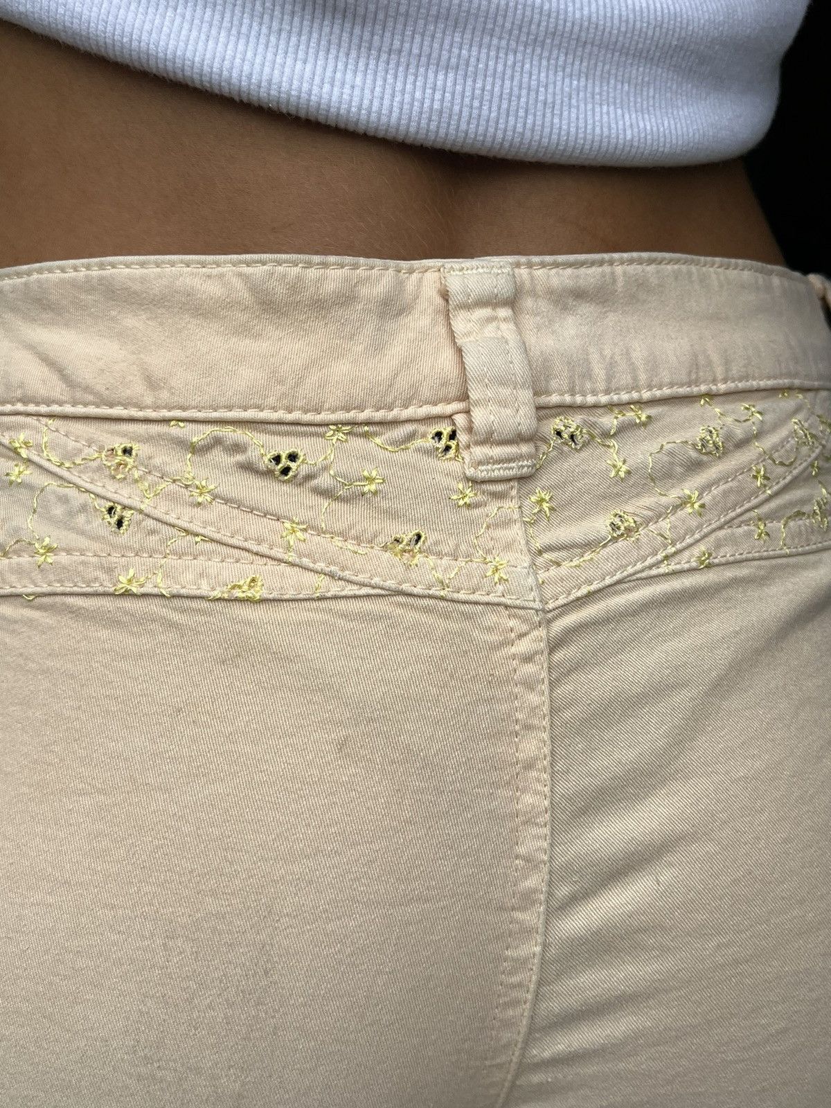 Versace × Vintage Y2K vintage pants Versace Size 25" / US 0 / IT 36 - 7 Thumbnail