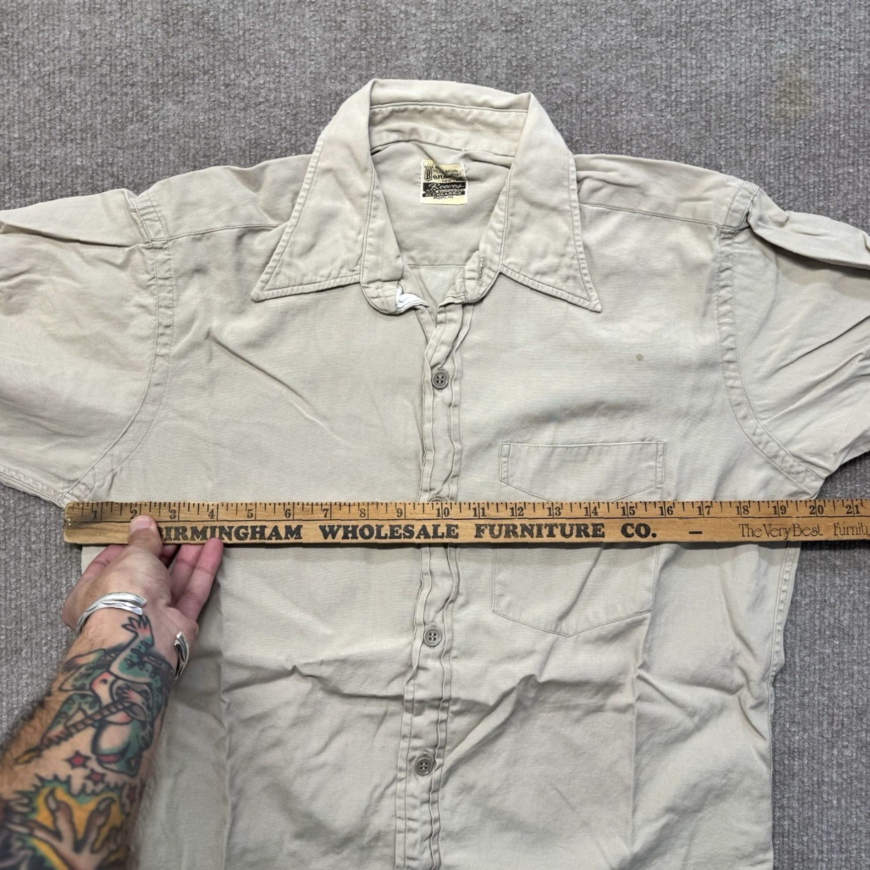 Vintage VINTAGE Reeves Poplin Shirt Mens M Sanforized Cotton Workwear Beige Long Sleeve Button-Front 1940s Mil... Size US M / EU 48-50 / 2 - 6 Thumbnail