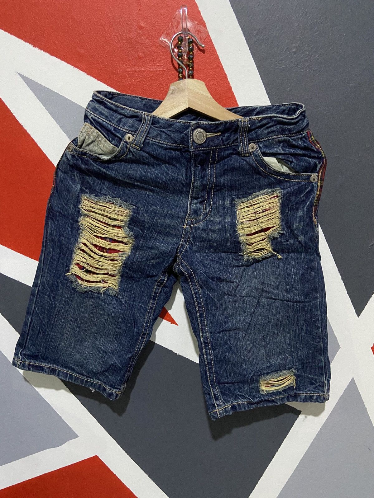 Japanese Brand Distressed Short Denim Pant Size US 28 / EU 44 - 1 Thumbnail