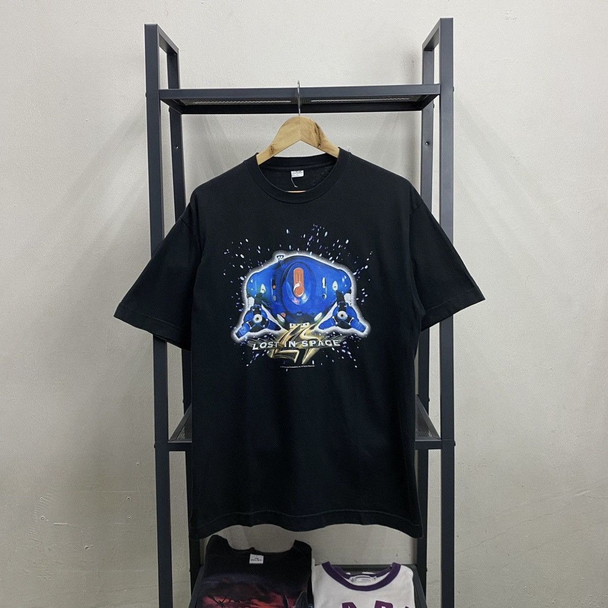 Sci-Fi Fantasy VINTAGE 1998 LOST IN SPACE ROBOT MOVIE PROMO SHIRT Size US L / EU 52-54 / 3 - 1 Thumbnail