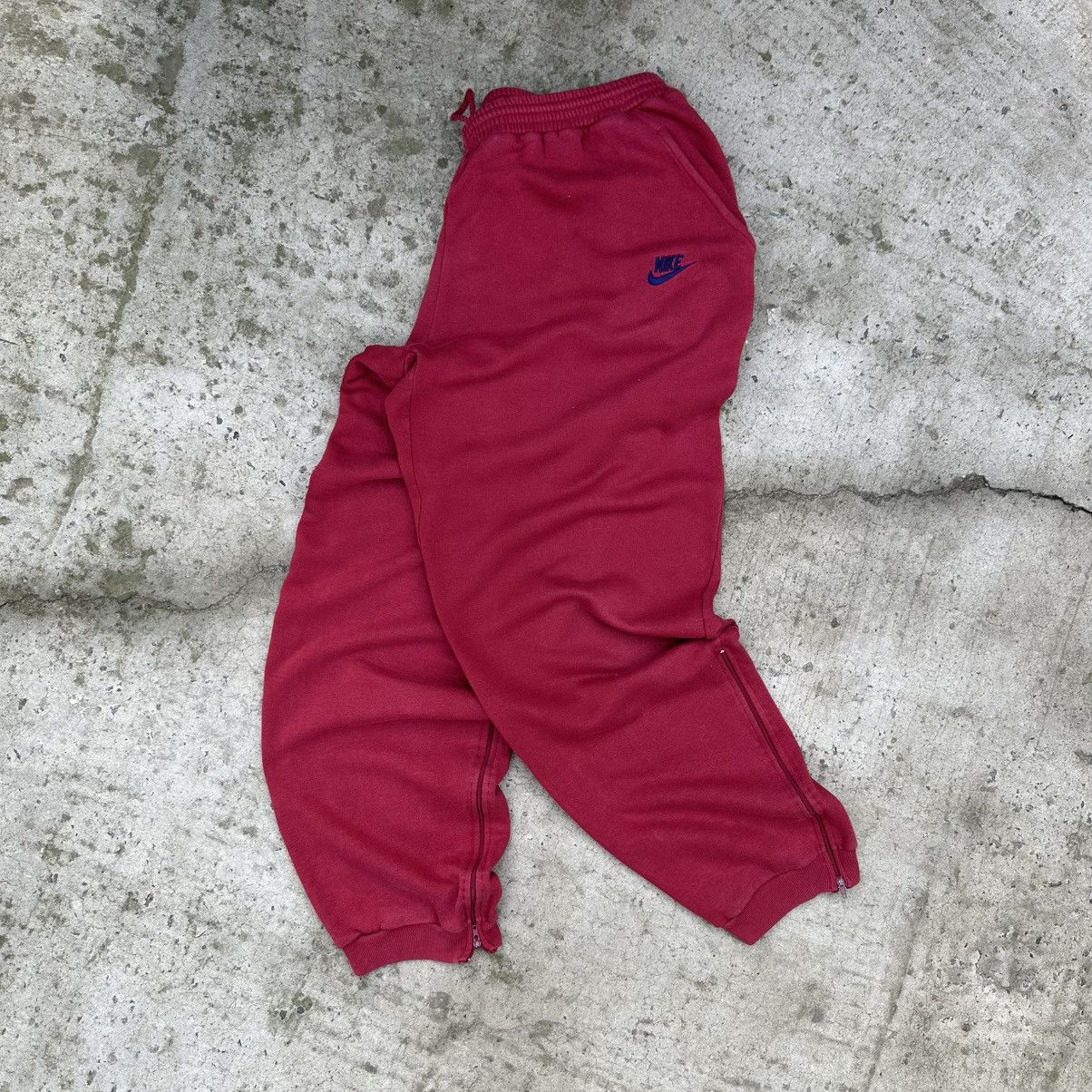 Nike Vintage Nike Joggers Pants Crazy Fit Baggy Y2K 90s USA Rare Size US 35 - 1 Thumbnail
