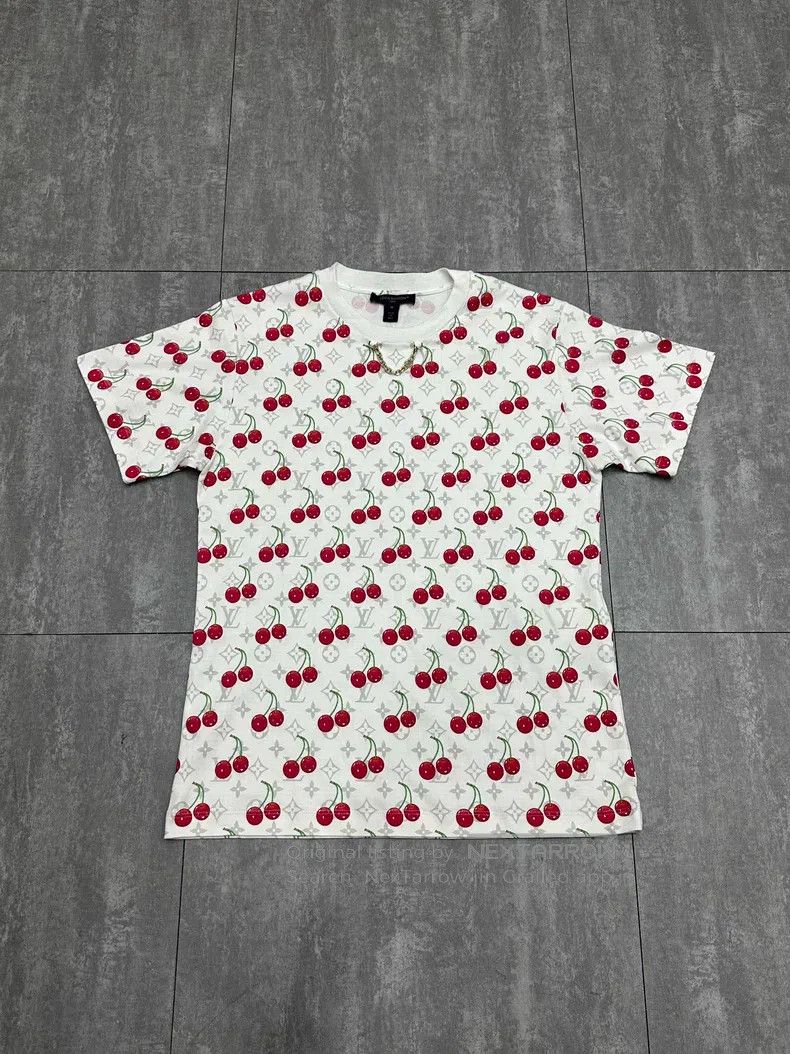 Louis Vuitton Louis Vuitton 25 New Cherry Chain Short Sleeve Size US M / EU 48-50 / 2 - 1 Thumbnail