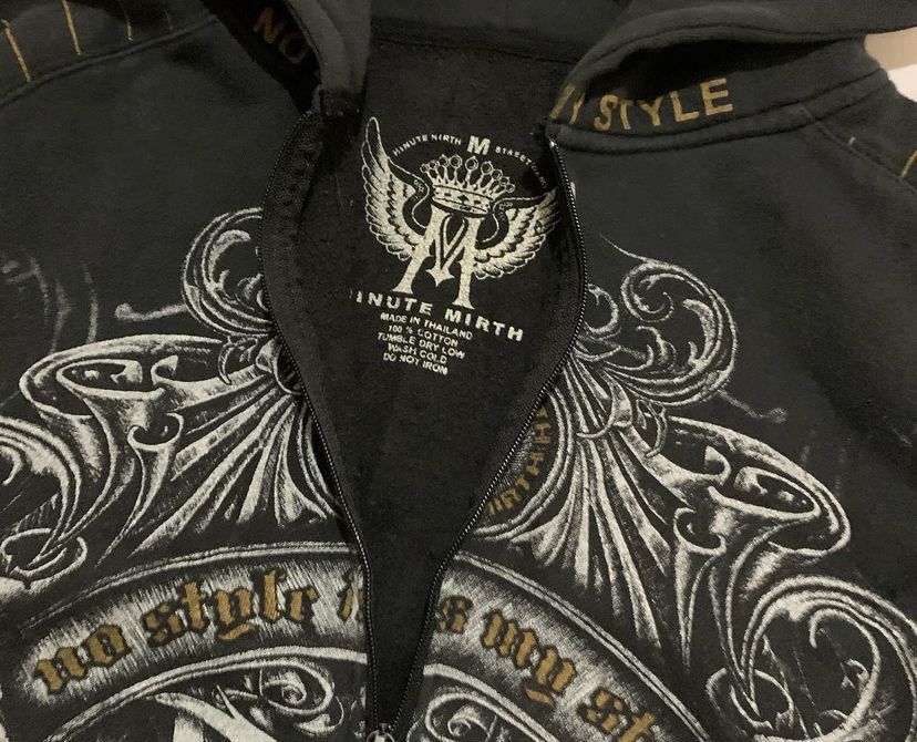 20471120 × Affliction × Beauty Beast Minute Mirth Skulls Grunge Affliction Style Size US M / EU 48-50 / 2 - 3 Thumbnail