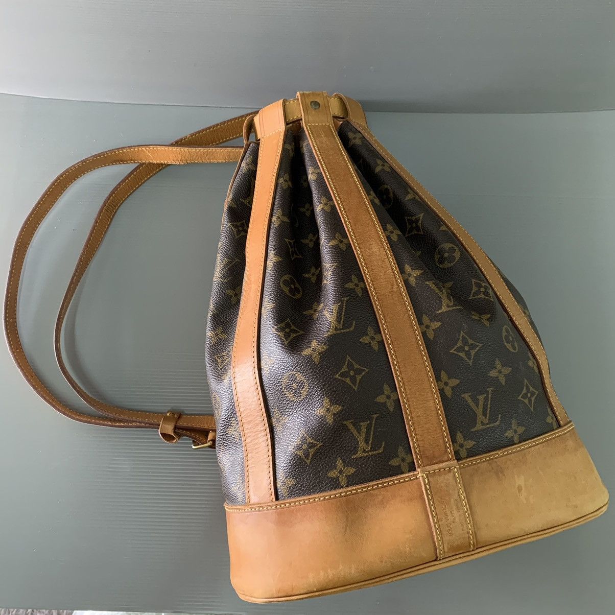 Louis Vuitton Louis Vuitton Monogram Backpack Size ONE SIZE - 2 Thumbnail