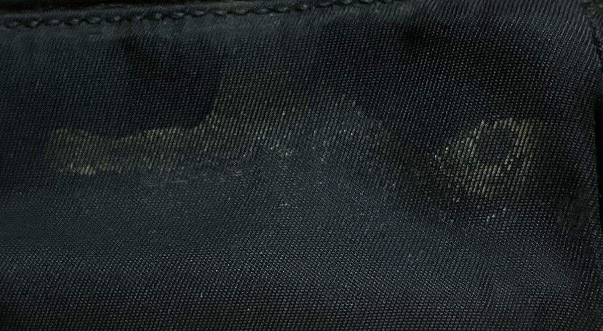 Prada × Vintage Vintage Brand Prada Handle Bag 1990s Size ONE SIZE - 9 Thumbnail