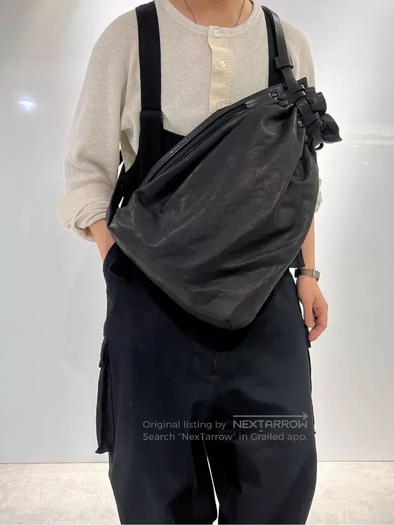 Yohji Yamamoto yohji yamamoto Studded Bucket Bag Crossbody Size ONE SIZE - 7 Thumbnail