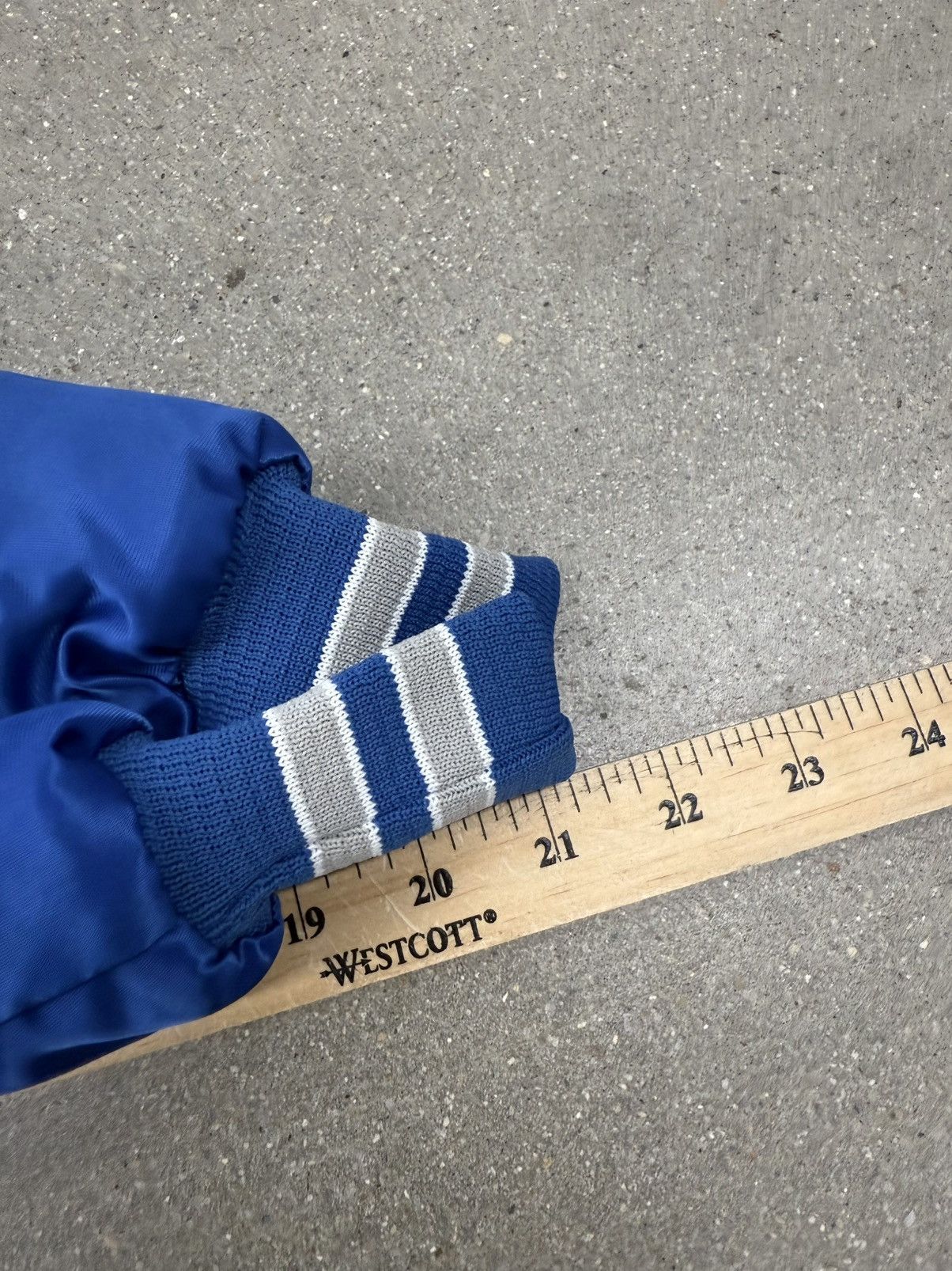 Chalk Line Vintage 90s Chalk Line Seattle Seahawks Satin Bomber Jacket Size US L / EU 52-54 / 3 - 5 Thumbnail