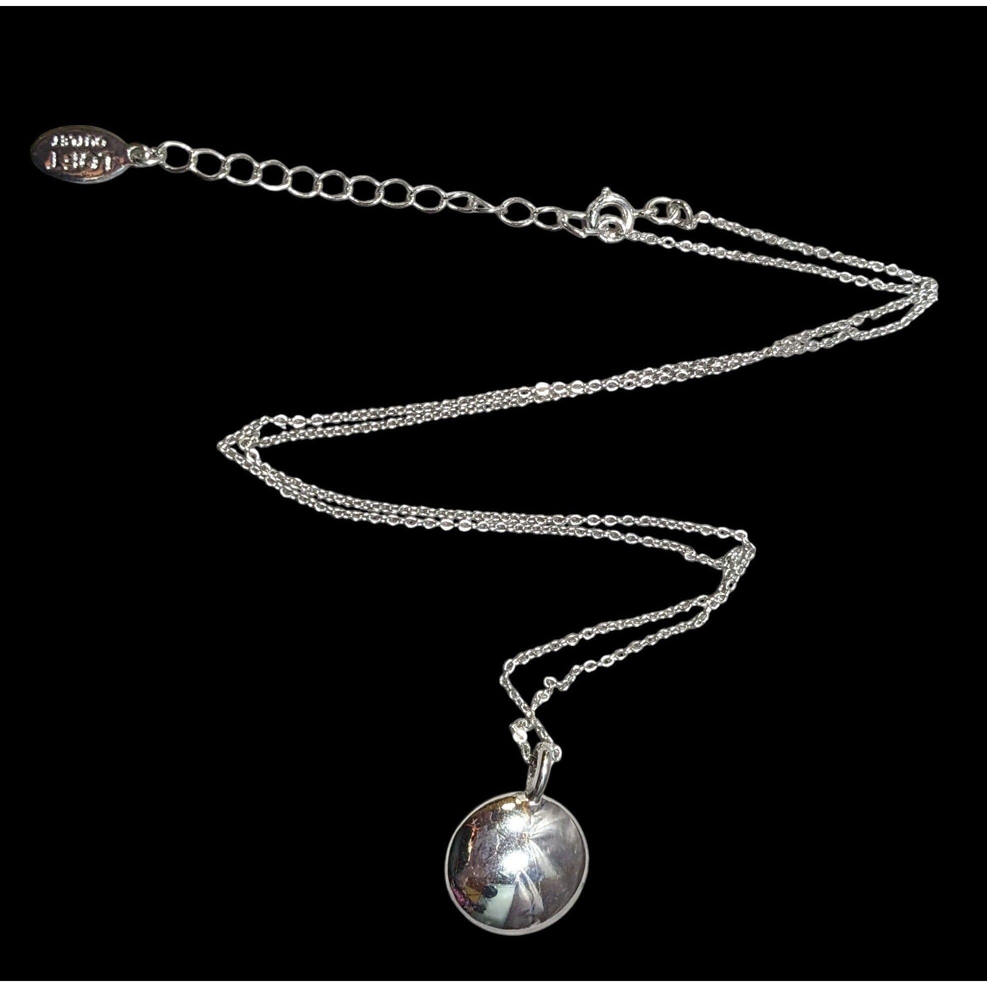 Loft Loft Outlet Preppy Modern Silver Tone Pendant Necklace Size ONE SIZE - 1 Thumbnail