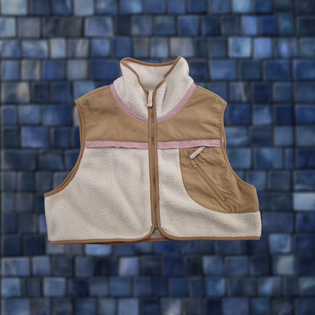 Free People FP Free People Movement Cropped Full Zip Sherpa Vest Women's L Pockets Size L / US 10 / IT 46 - 1 Thumbnail