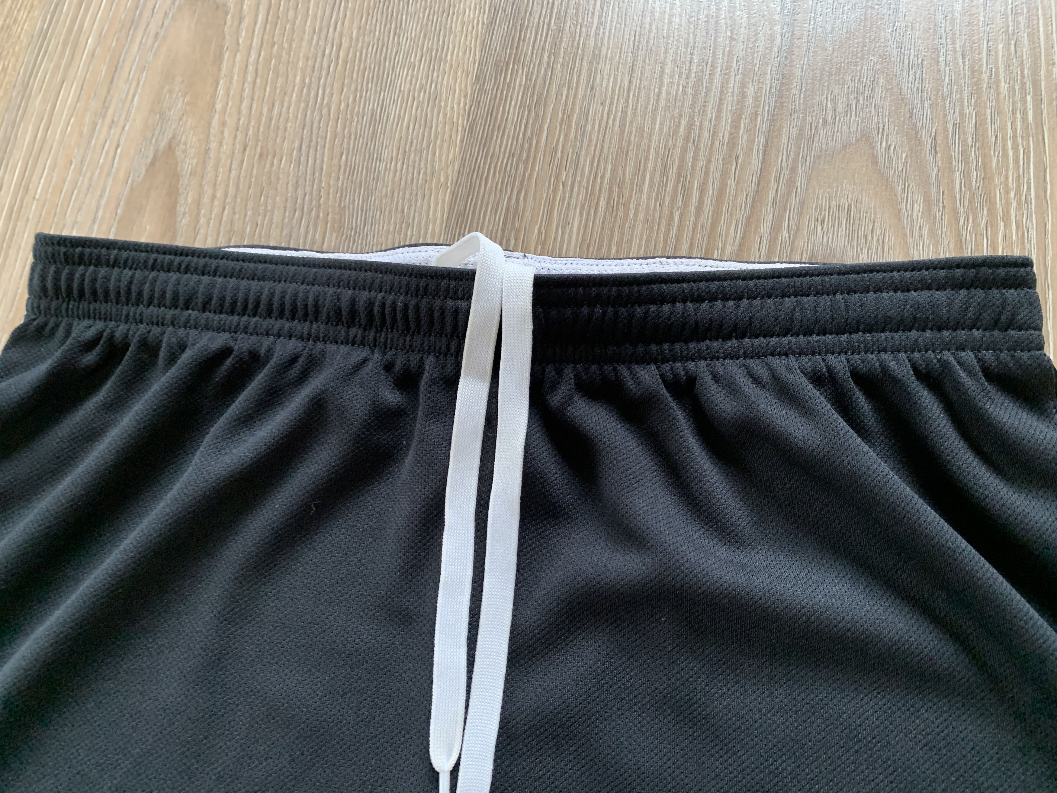 Nike Nike Black Training Shorts 2018 Size US 27 - 4 Thumbnail