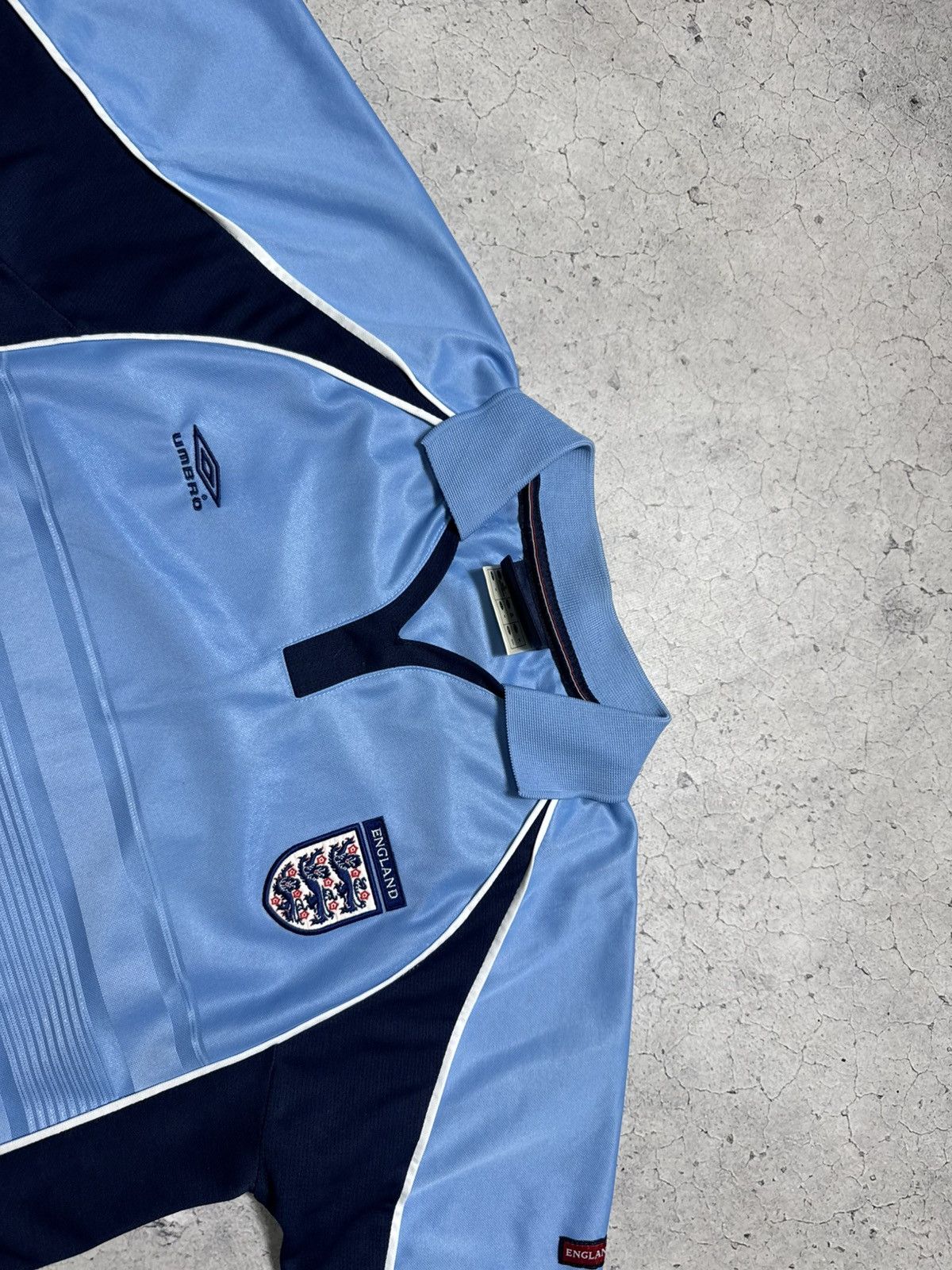 Umbro Umbro England Team Vintage Soccer Training Jersey 2000/2001 Size US M / EU 48-50 / 2 - 6 Thumbnail