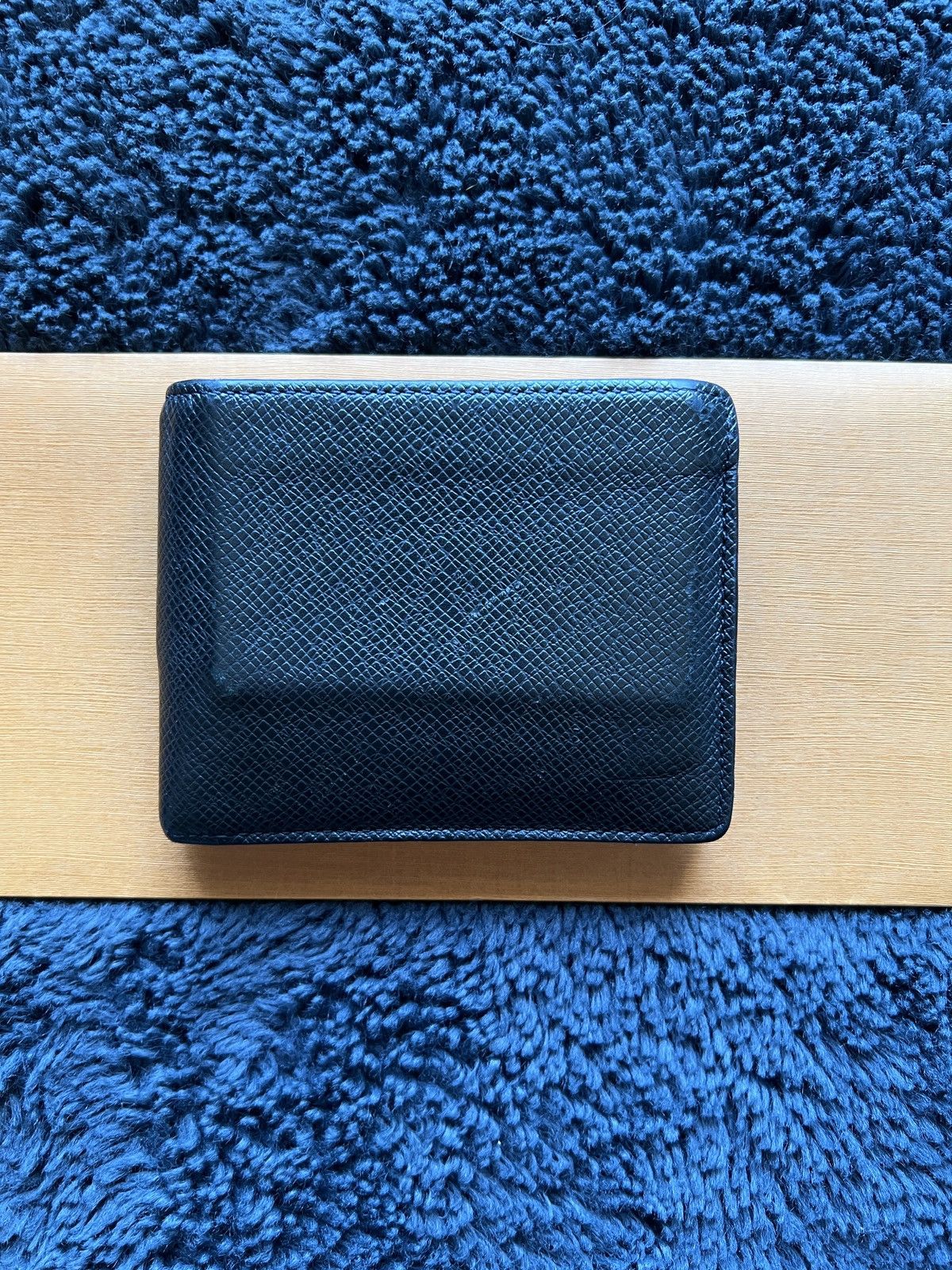 Louis Vuitton Taiga Wallet Size ONE SIZE - 1 Thumbnail