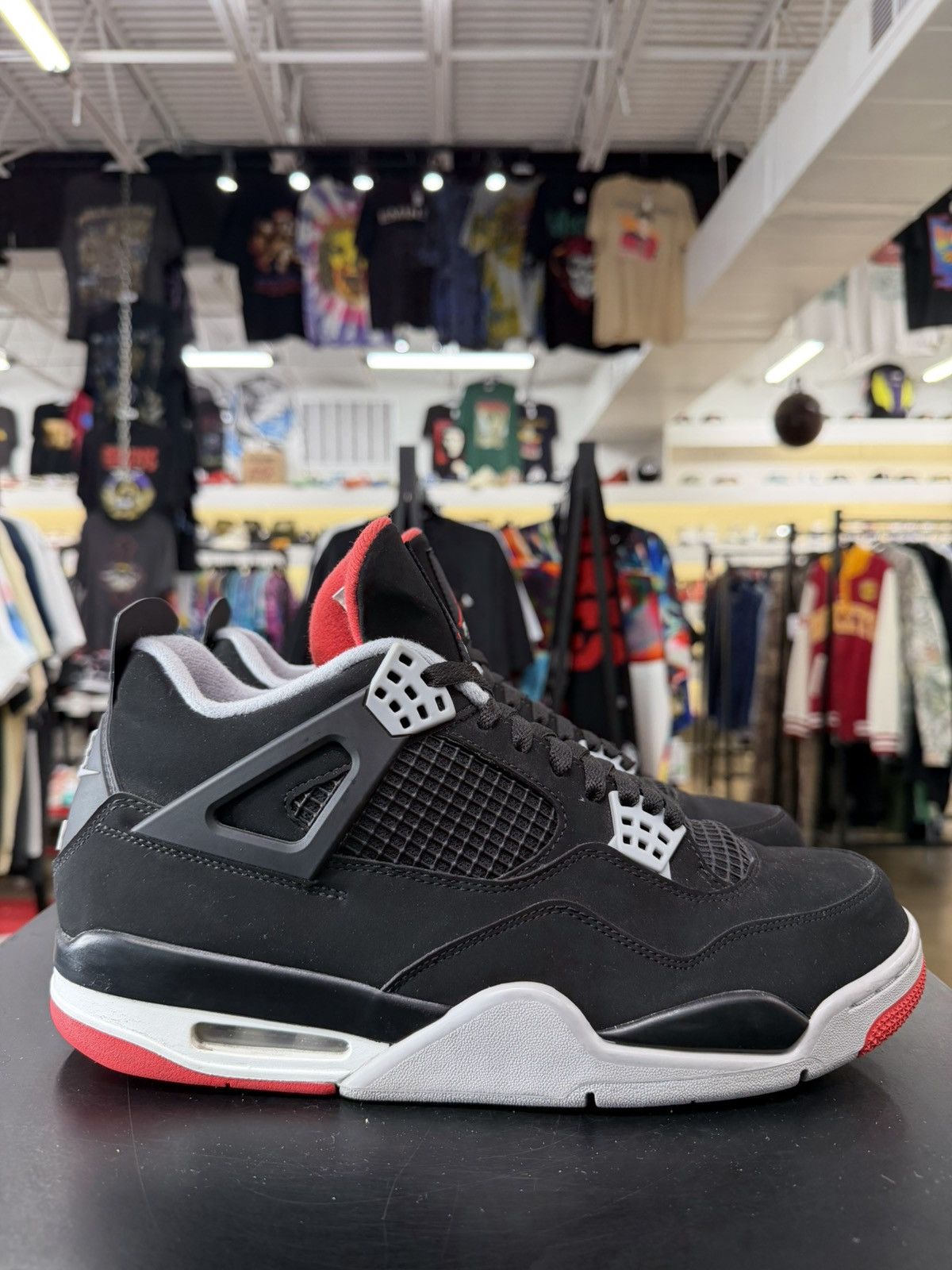 Jordan Brand Air Jordan 4 Bred Size 11.5 (2019) Size US 11.5 / EU 44-45 - 6 Thumbnail
