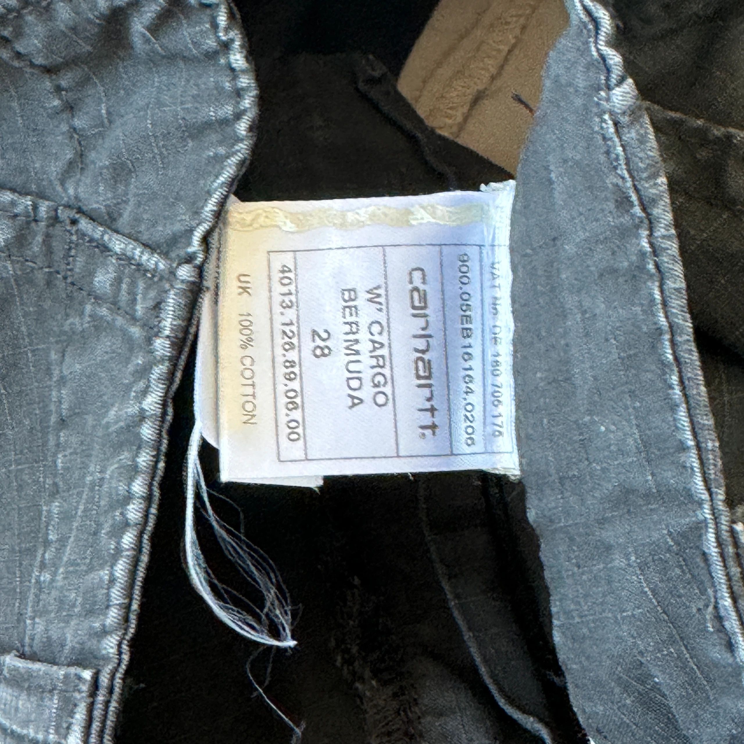 Carhartt Carhartt W' Cargo Bermuda Shorts Black Size US 28 / EU 44 - 5 Thumbnail