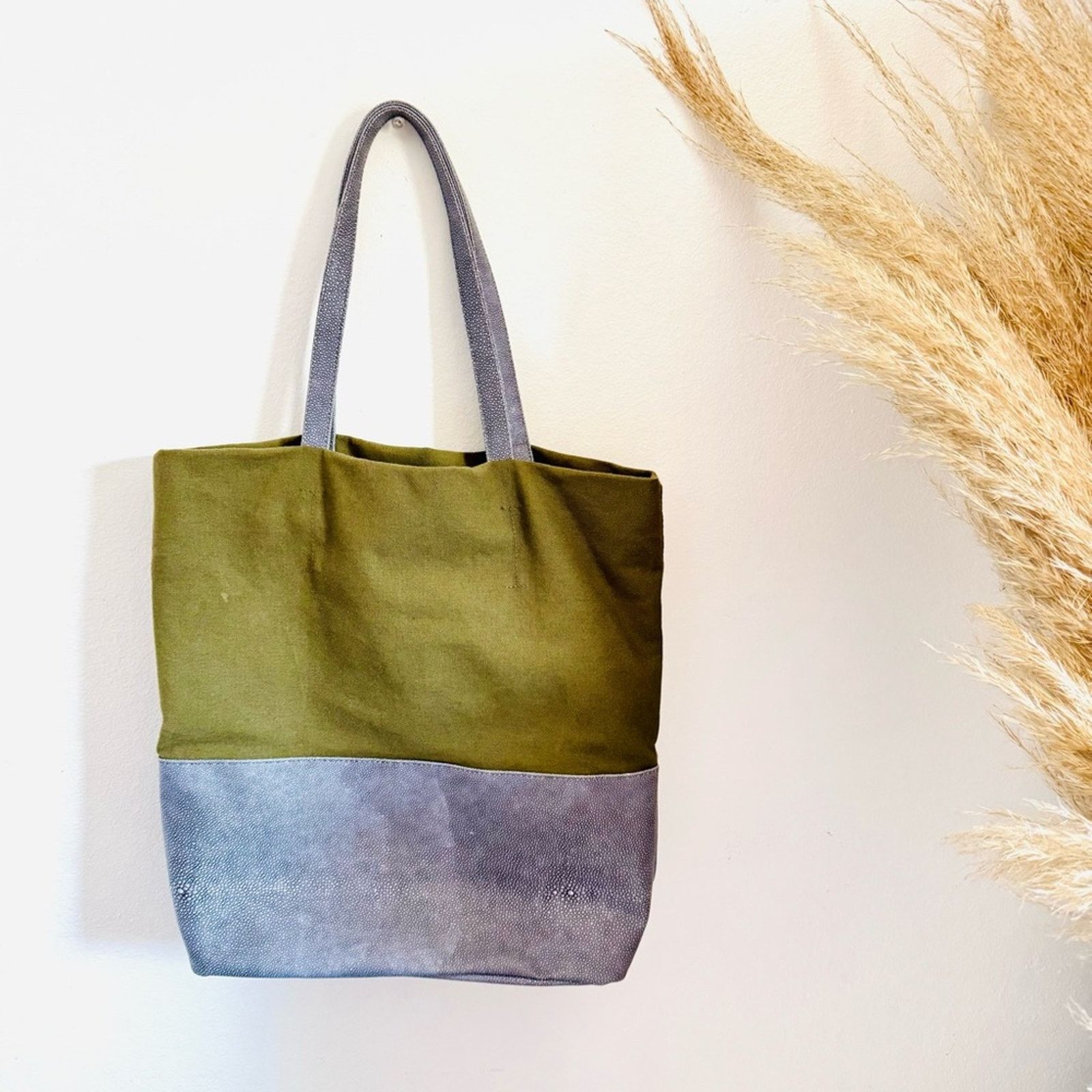 Anthropologie ANTHROPOLOGIE Olive Green Grey Canvas Shoulder Bag Purse Size ONE SIZE - 13 Thumbnail